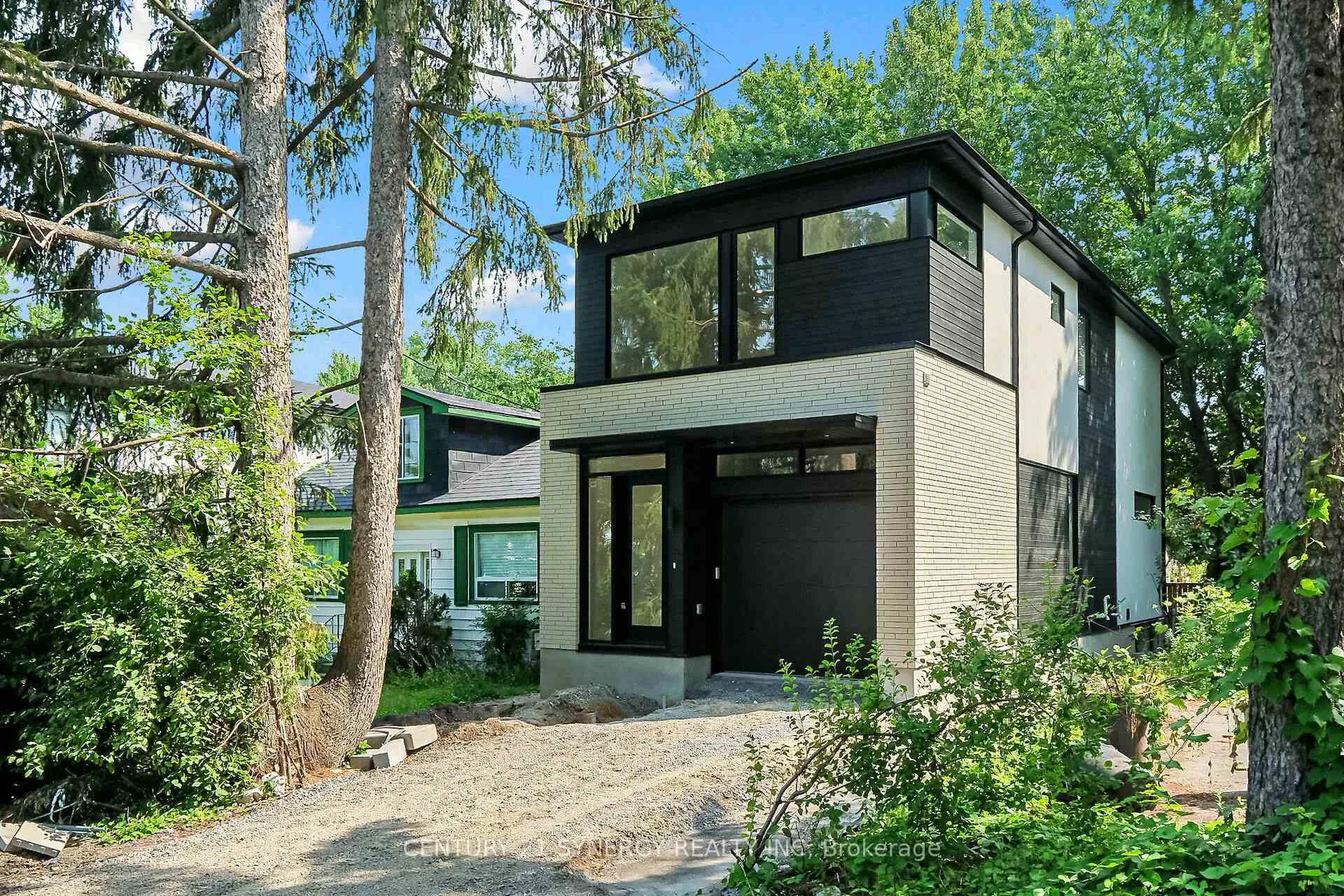Photo 2 of 83 Boyce Avenue, Ottawa, Britannia — HOMEH