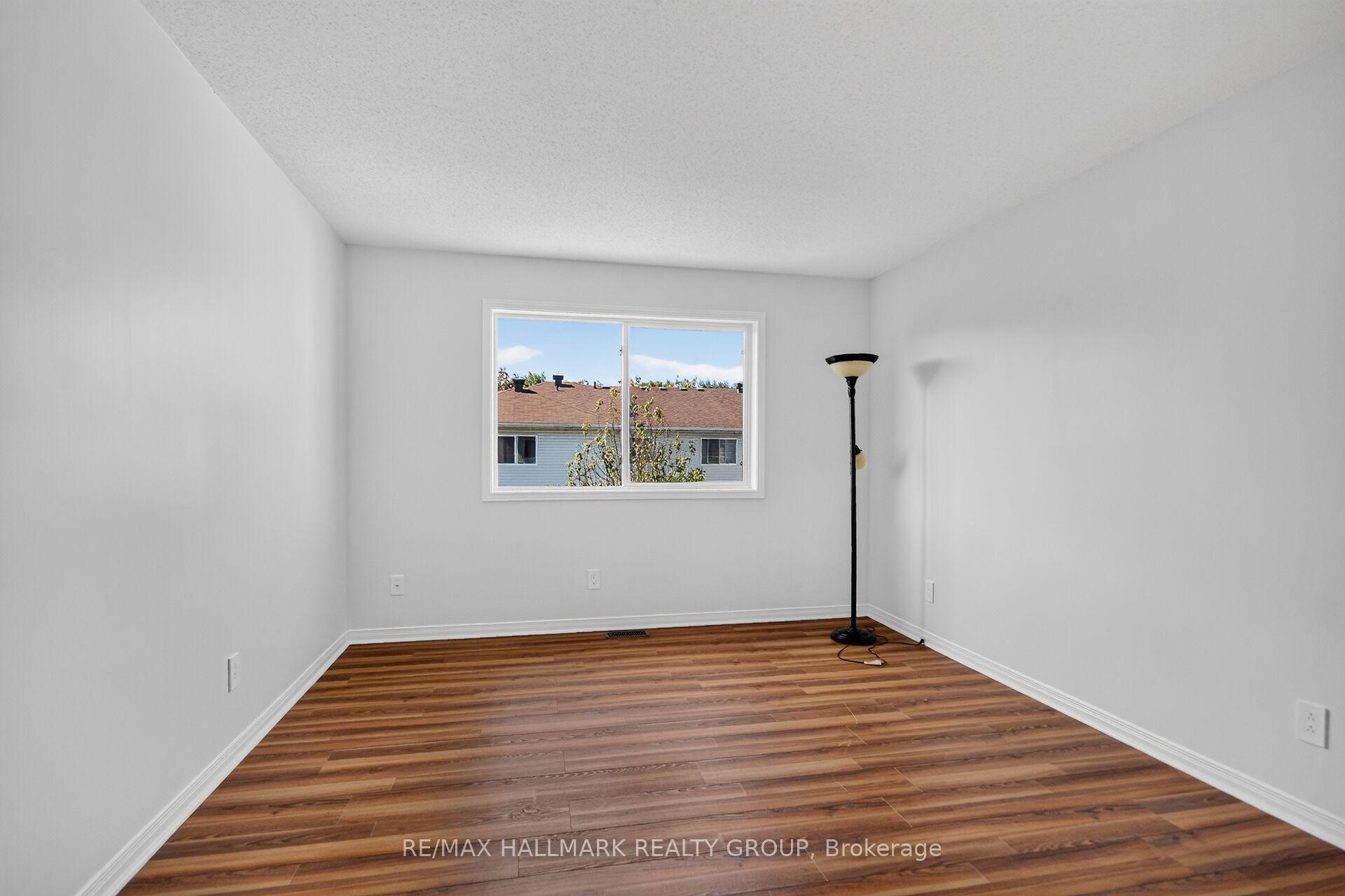 Photo 22 of 82 Whalings Circle, Ottawa, Stittsville (Central) — HOMEH