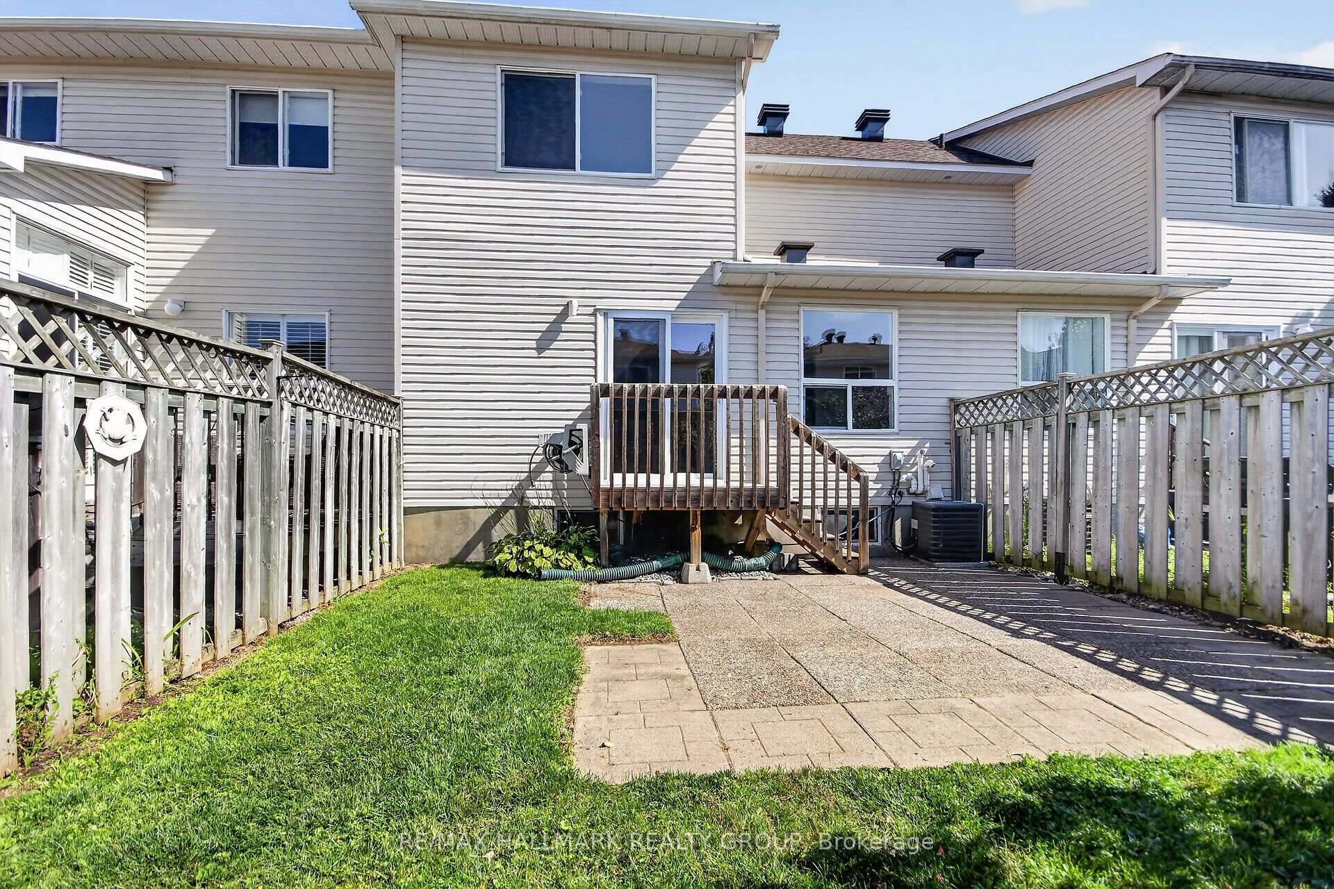 Photo 35 of 82 Whalings Circle, Ottawa, Stittsville (Central) — HOMEH