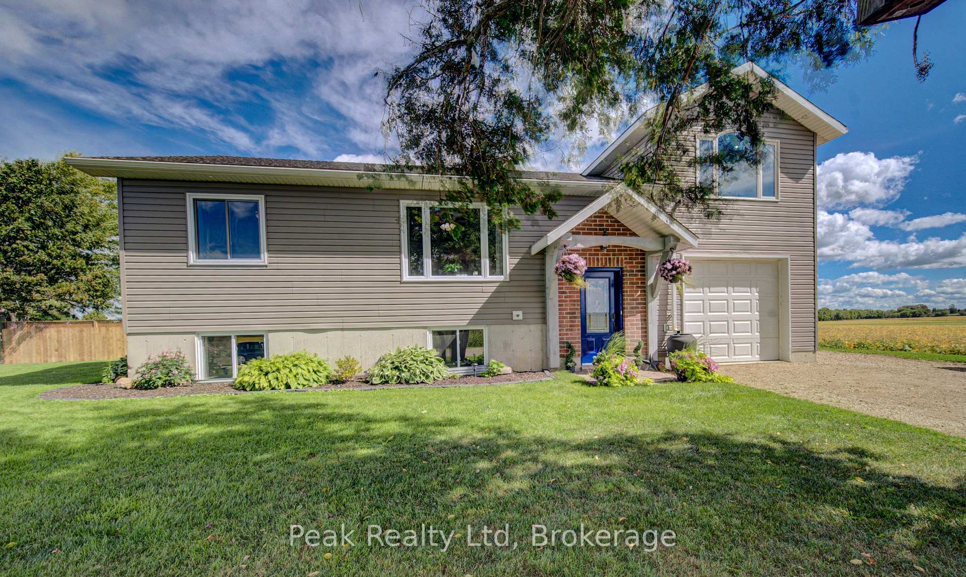 Photo 2 of 5773 Highway 23, Minto — HOMEH