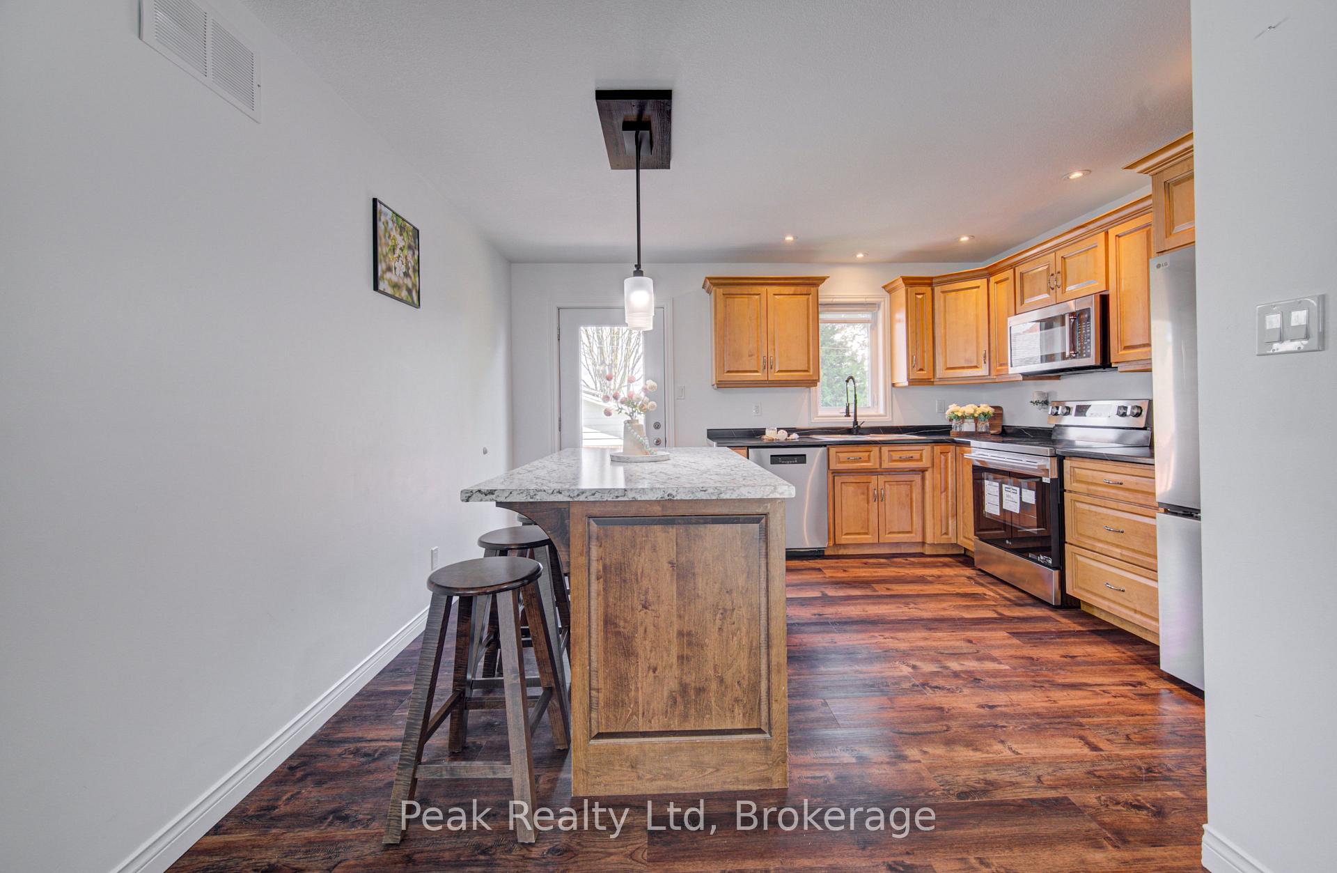 Photo 12 of 5773 Highway 23, Minto — HOMEH
