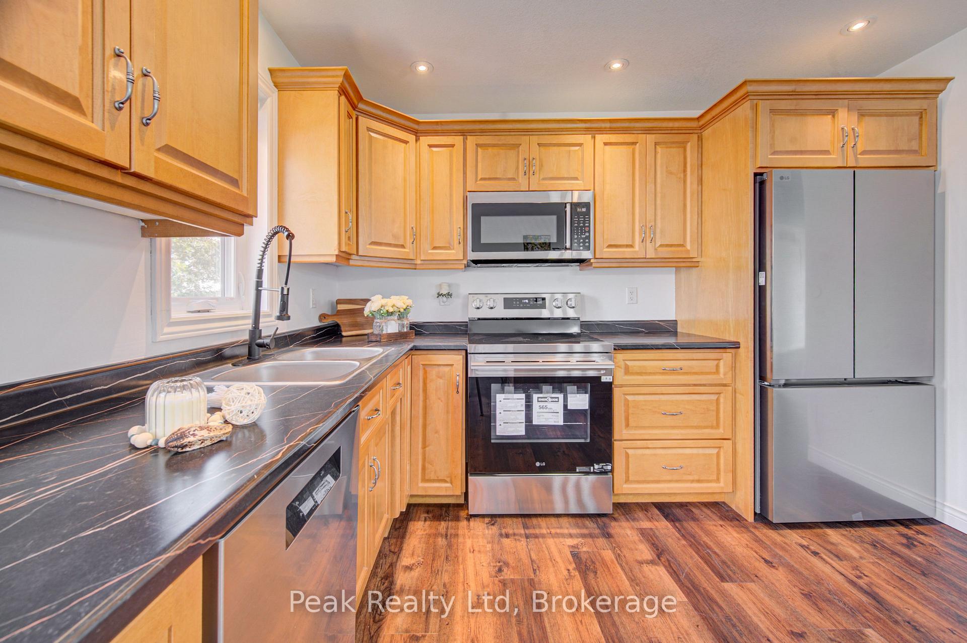 Photo 16 of 5773 Highway 23, Minto — HOMEH