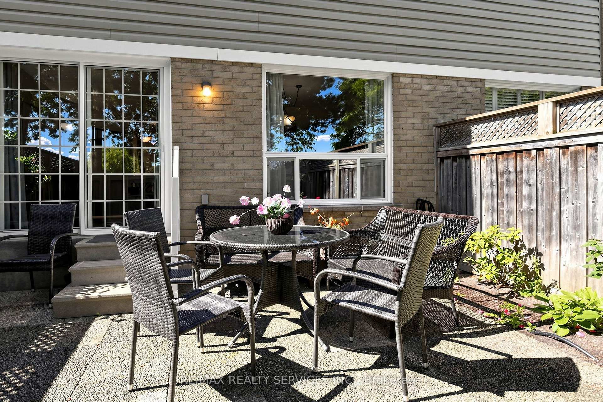 Photo 37 of 74 Heathcliffe Square, Brampton, Central Park — HOMEH