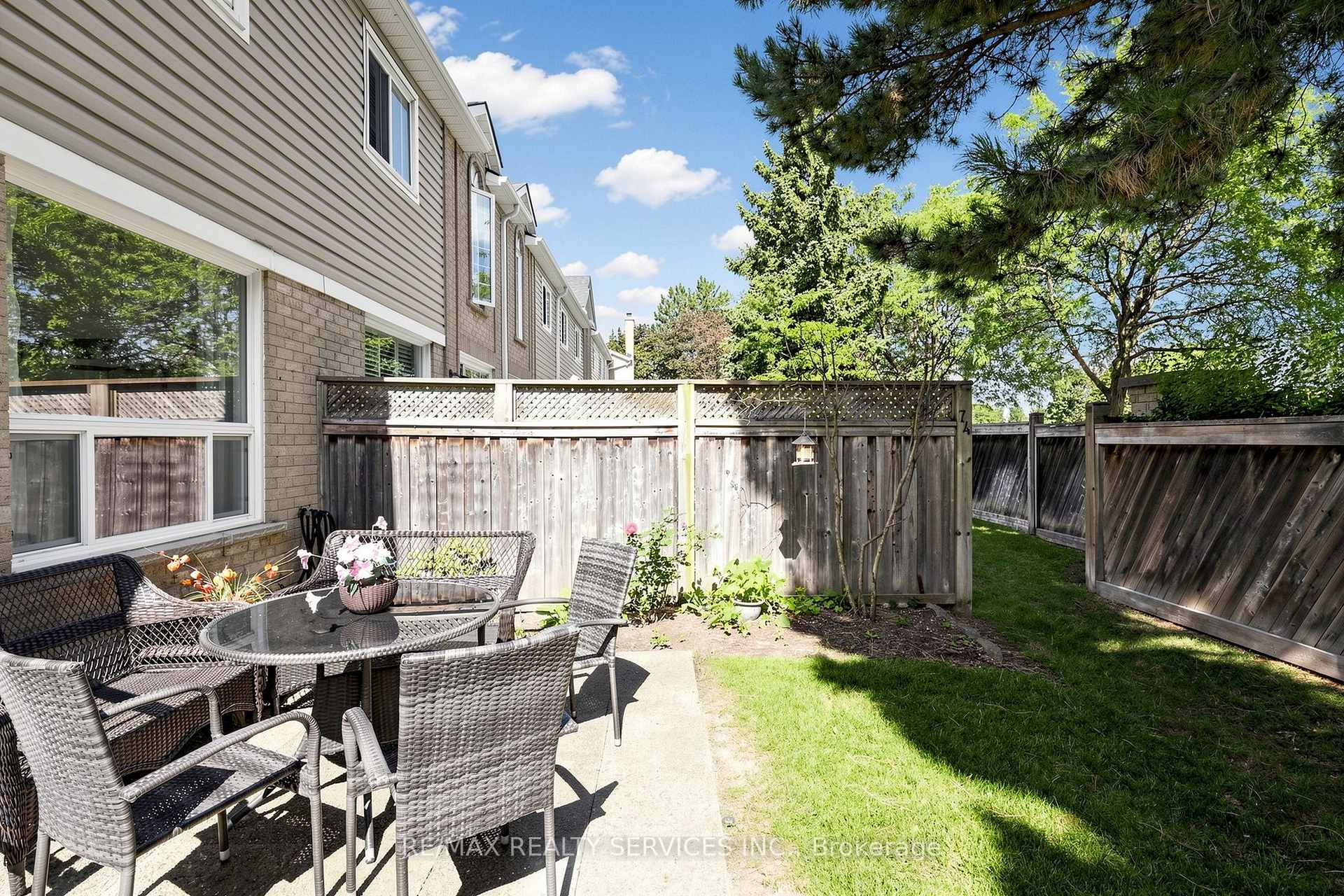 Photo 38 of 74 Heathcliffe Square, Brampton, Central Park — HOMEH