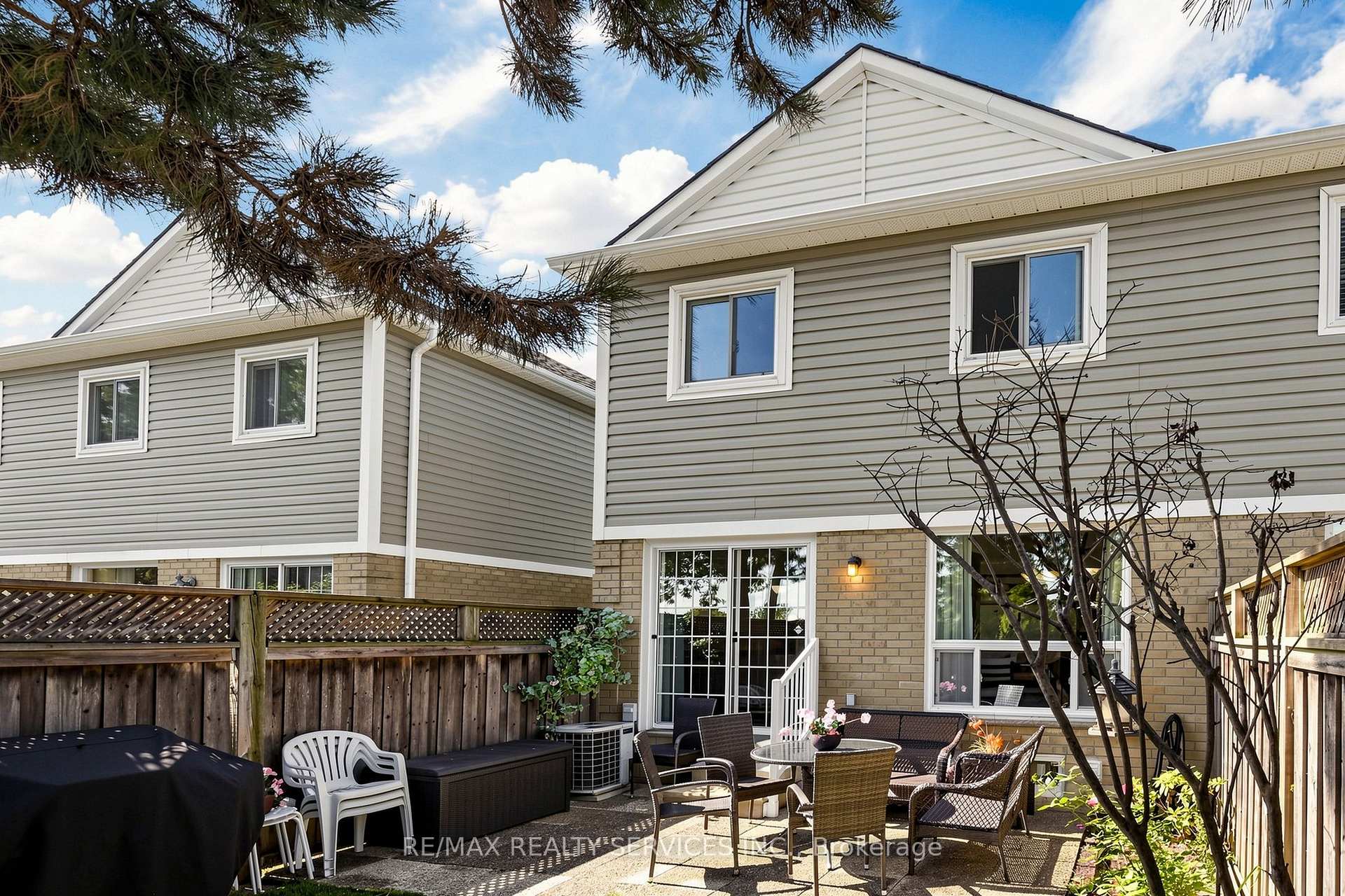 Photo 40 of 74 Heathcliffe Square, Brampton, Central Park — HOMEH