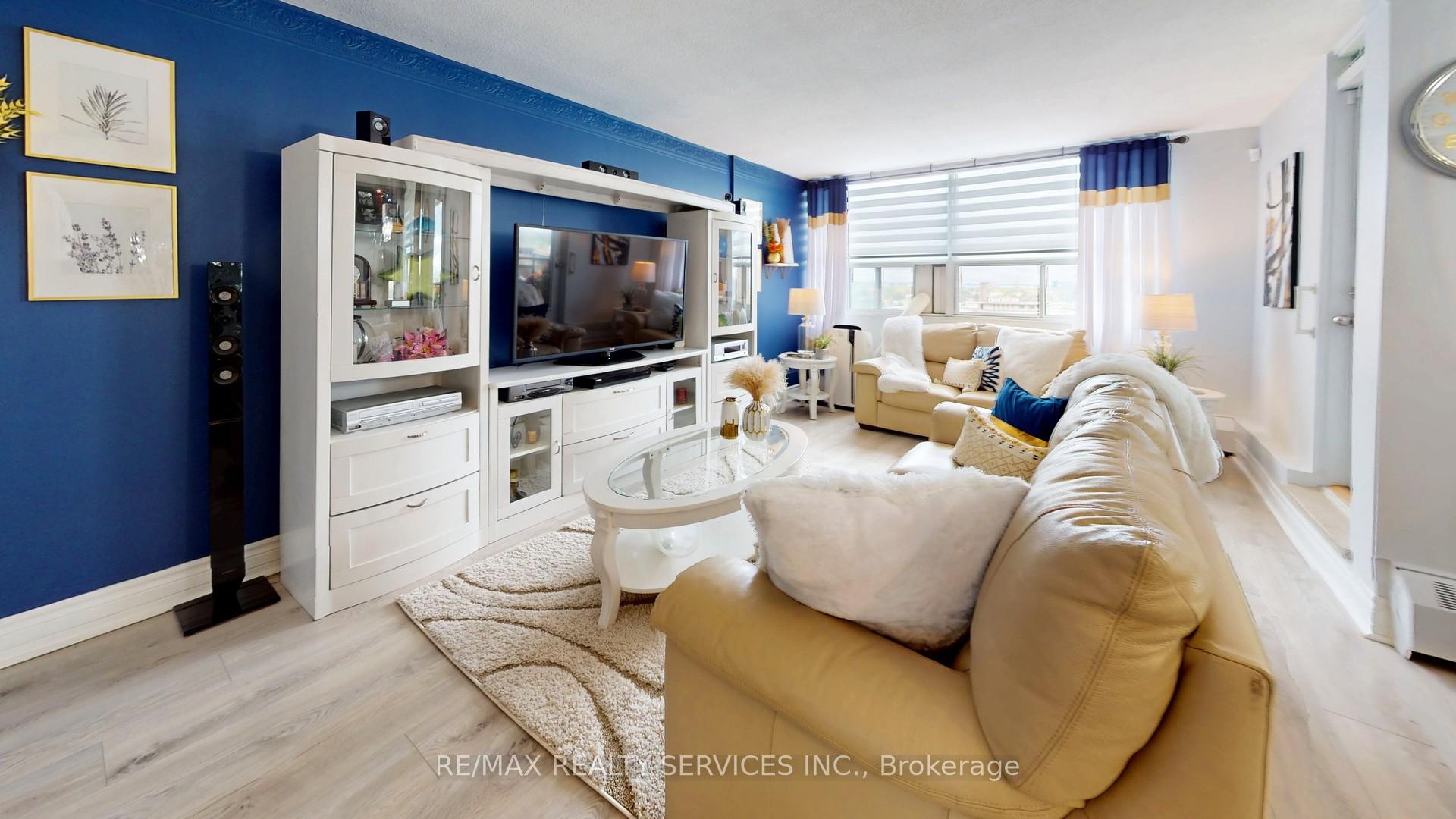Photo 7 of Unit 1219, 551 The West Mall, Etobicoke, Etobicoke West Mall — HOMEH