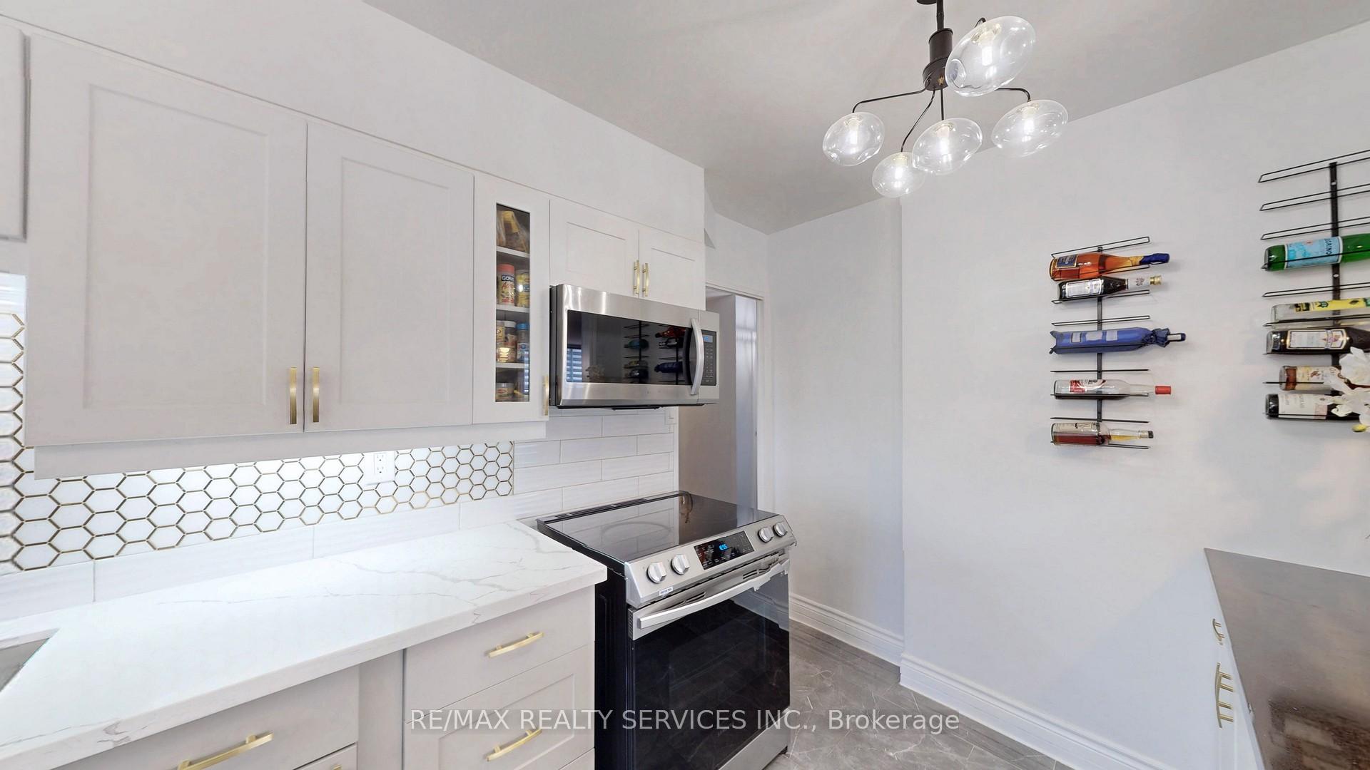 Photo 17 of Unit 1219, 551 The West Mall, Etobicoke, Etobicoke West Mall — HOMEH