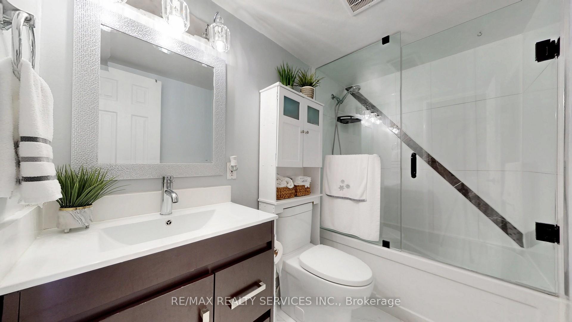 Photo 29 of Unit 1219, 551 The West Mall, Etobicoke, Etobicoke West Mall — HOMEH