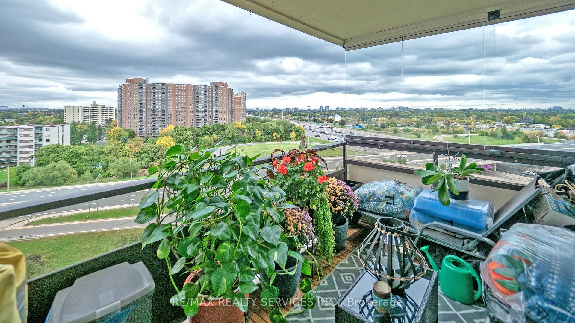 Photo 32 of Unit 1219, 551 The West Mall, Etobicoke, Etobicoke West Mall — HOMEH
