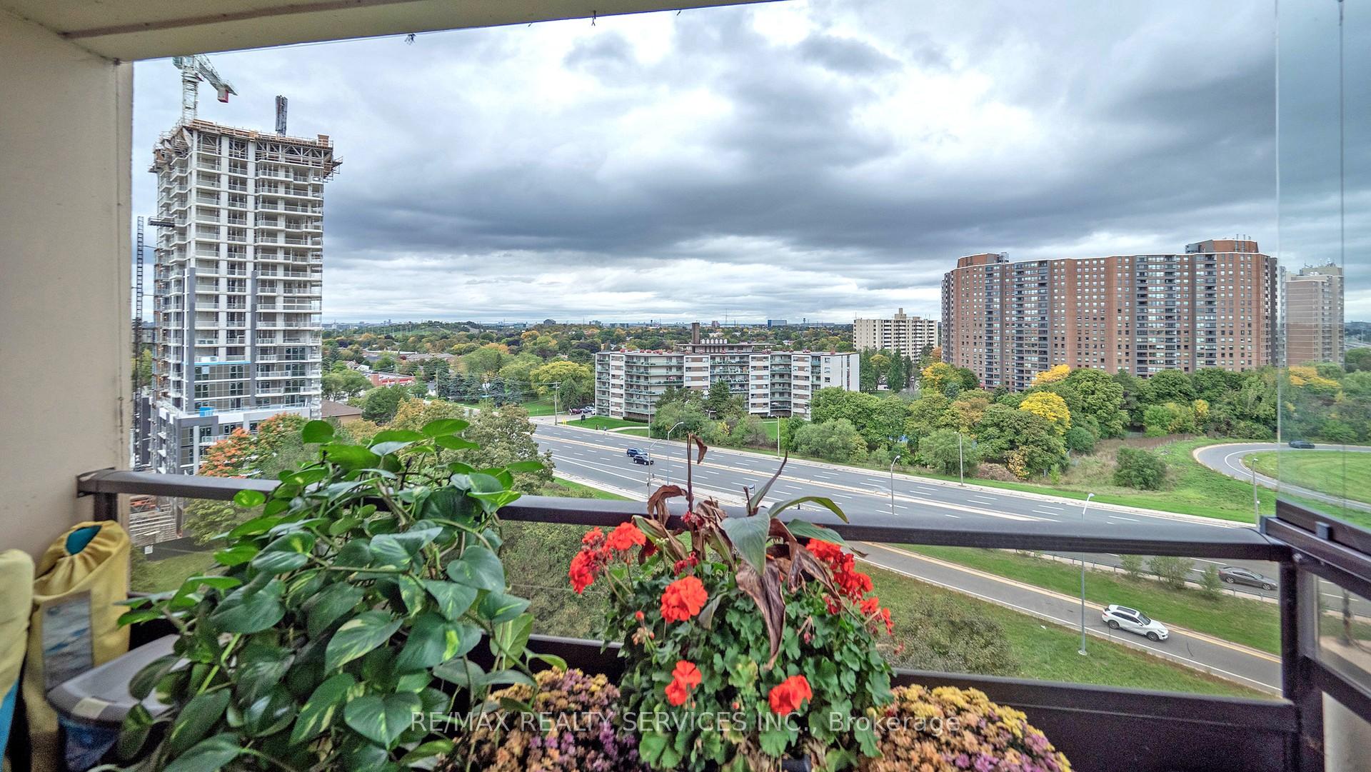 Photo 33 of Unit 1219, 551 The West Mall, Etobicoke, Etobicoke West Mall — HOMEH