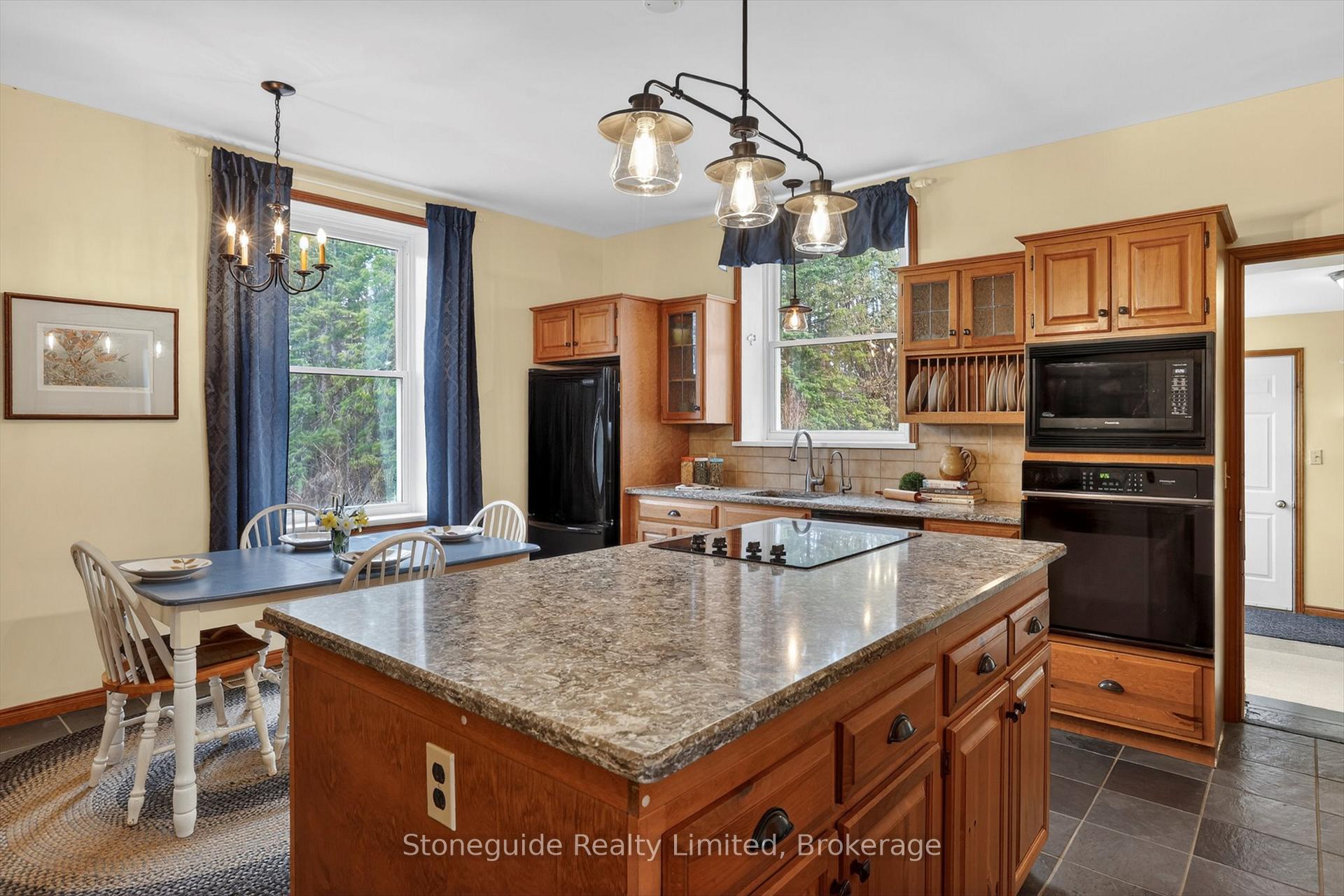 Photo 7 of 2756 County Road 38, Douro-Dummer — HOMEH