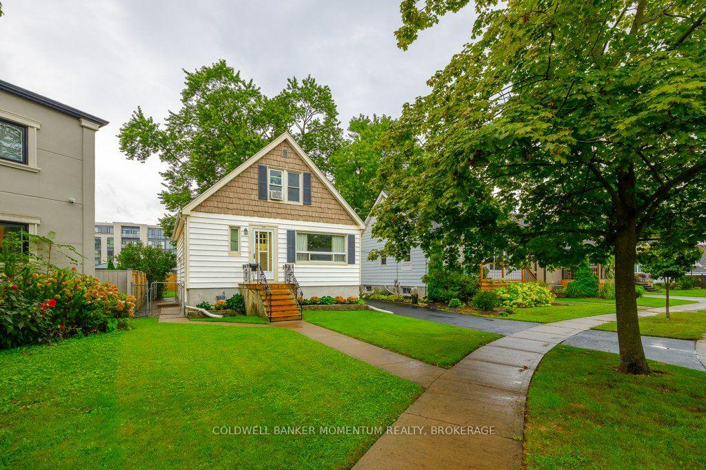 Photo 2 of 25 Clayburn Avenue, St. Catharines, Oakdale — HOMEH