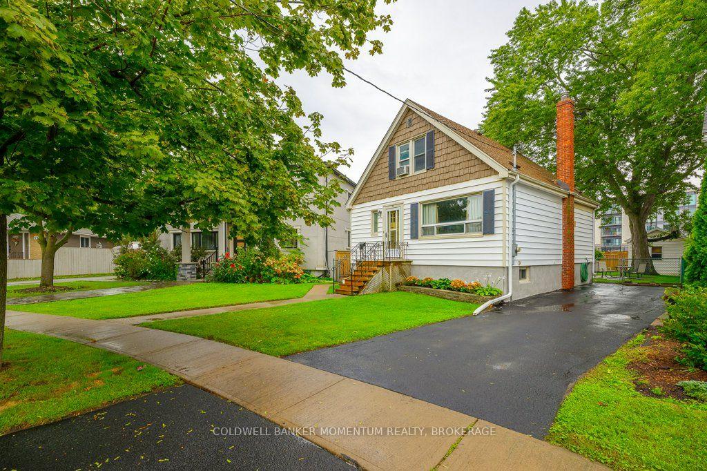 Photo 4 of 25 Clayburn Avenue, St. Catharines, Oakdale — HOMEH