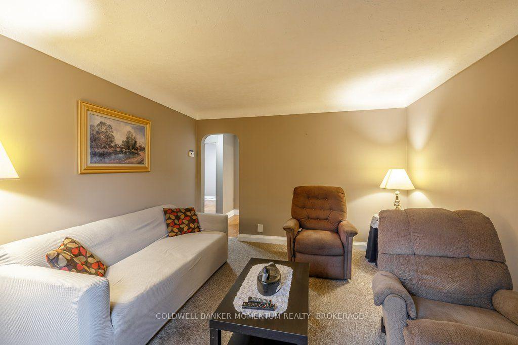 Photo 8 of 25 Clayburn Avenue, St. Catharines, Oakdale — HOMEH