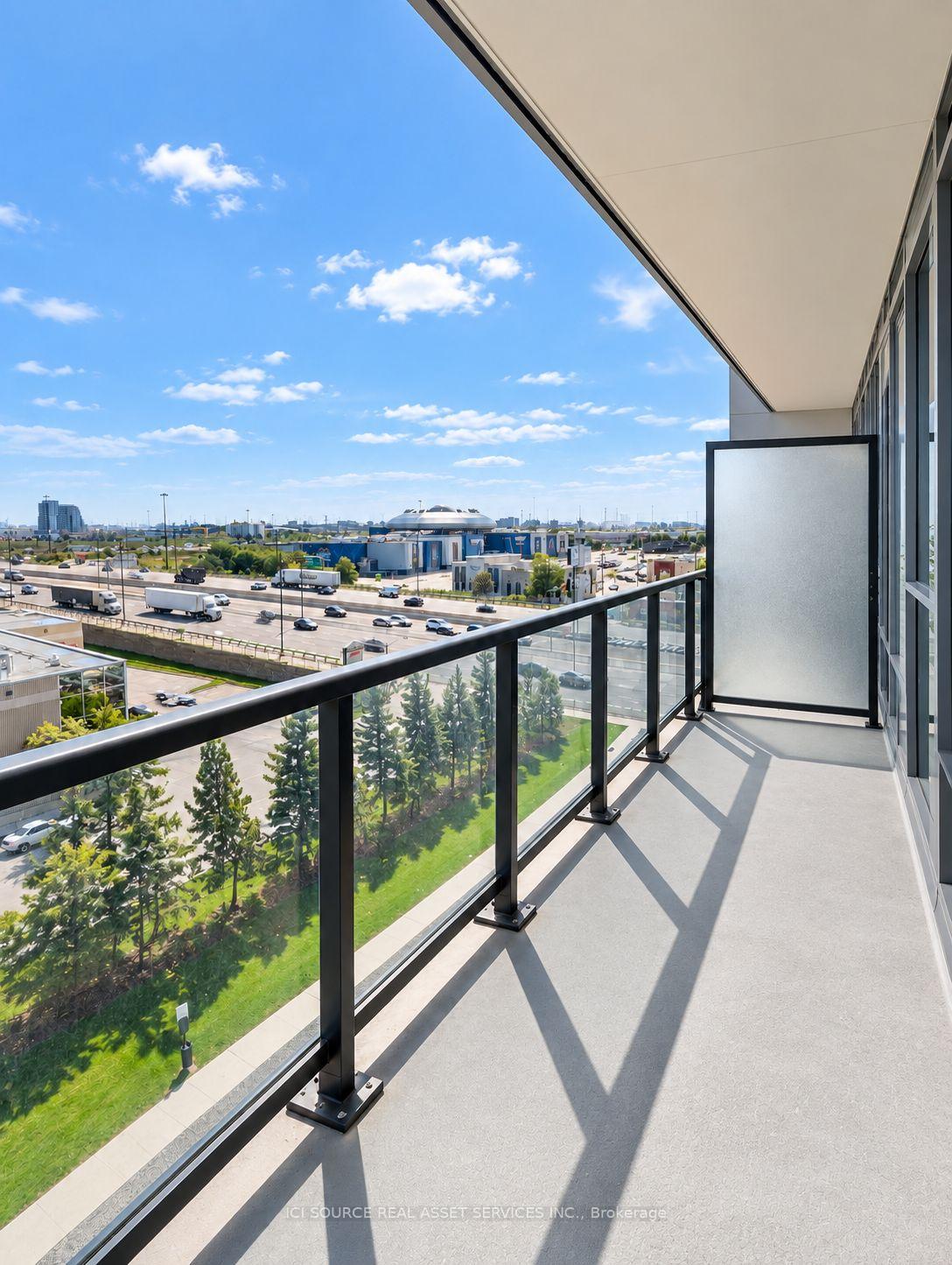 Photo 4 of Unit 514, 3600 Highway 7, Vaughan, Vaughan Corporate Centre — HOMEH