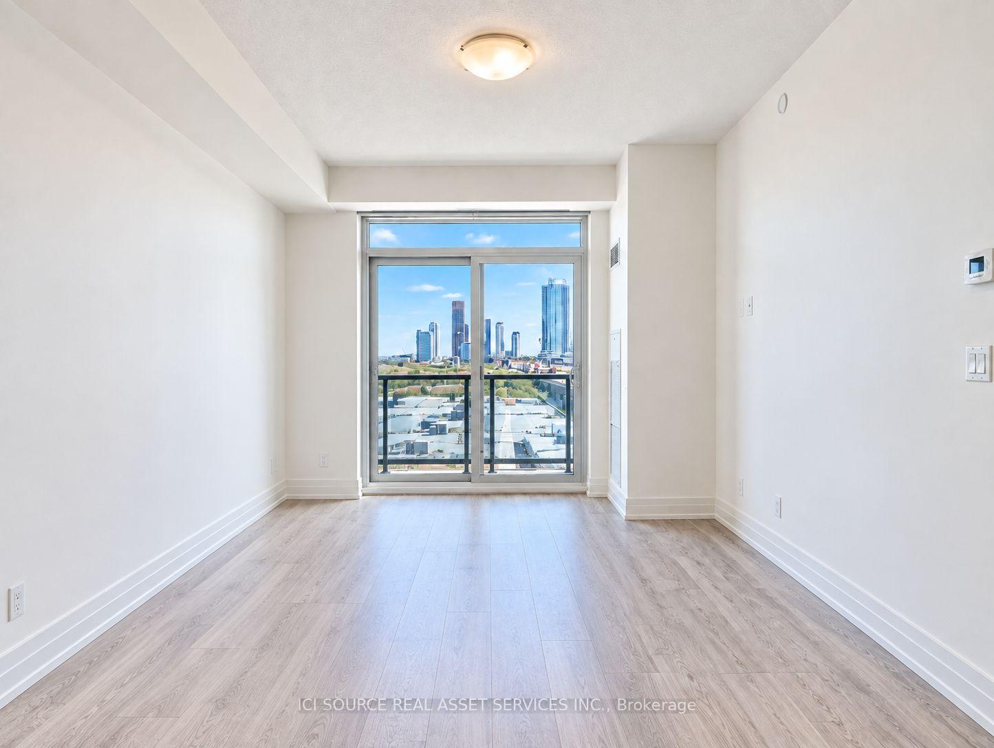 Photo 12 of Unit 514, 3600 Highway 7, Vaughan, Vaughan Corporate Centre — HOMEH