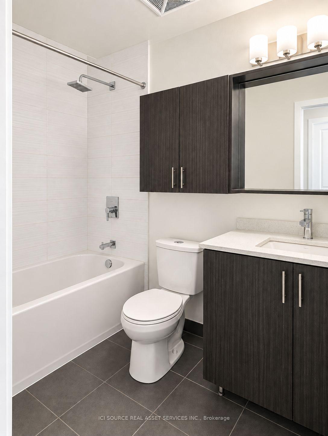 Photo 13 of Unit 514, 3600 Highway 7, Vaughan, Vaughan Corporate Centre — HOMEH