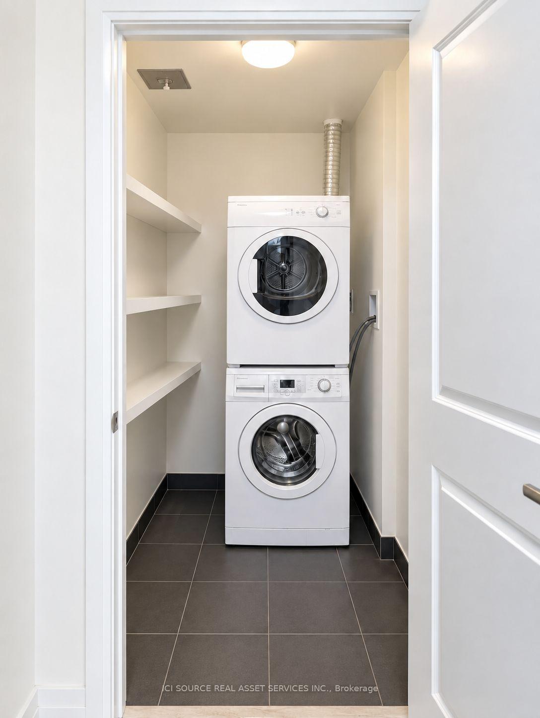 Photo 14 of Unit 514, 3600 Highway 7, Vaughan, Vaughan Corporate Centre — HOMEH