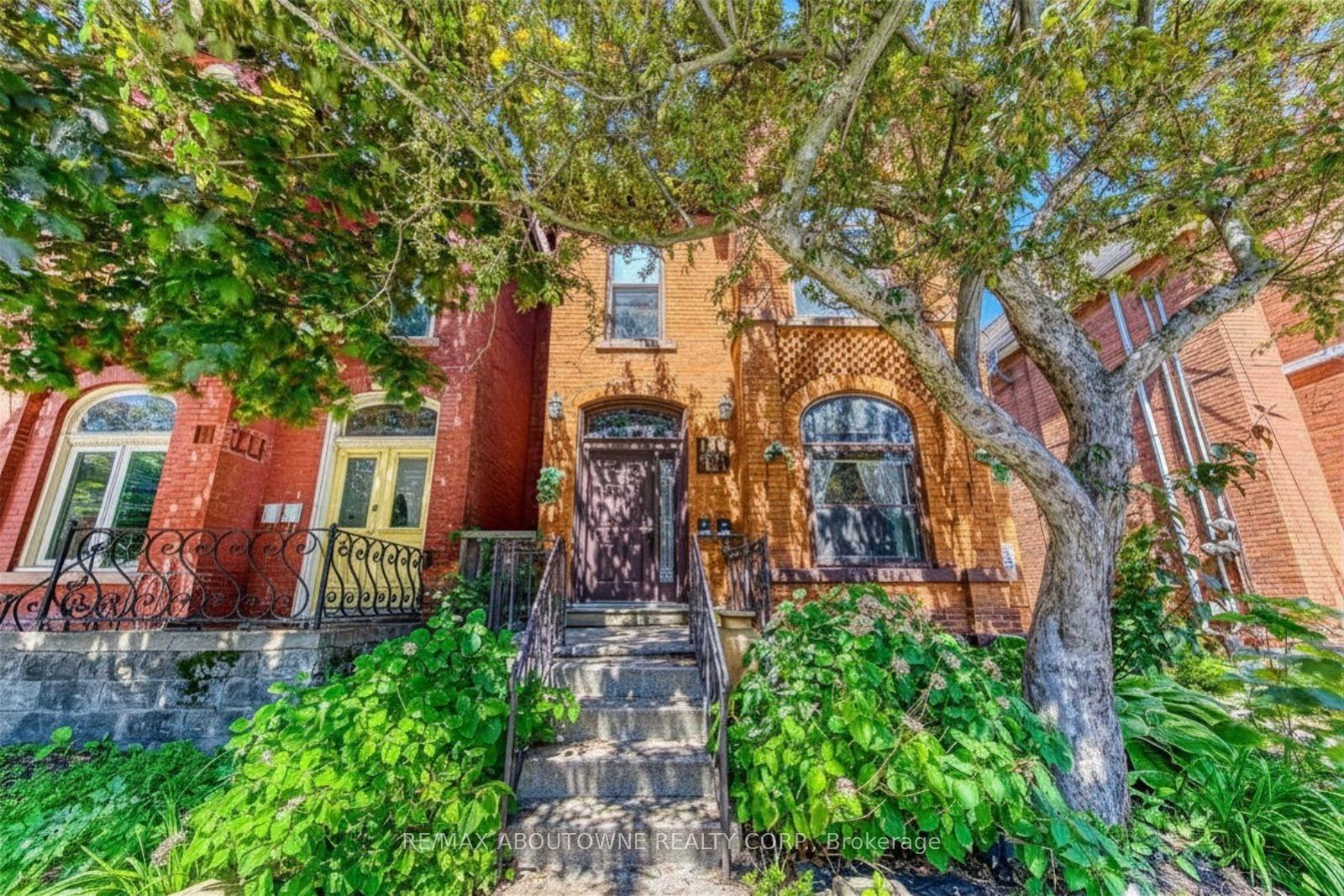 Photo 3 of 100 Grant Avenue, Hamilton, Stinson — HOMEH