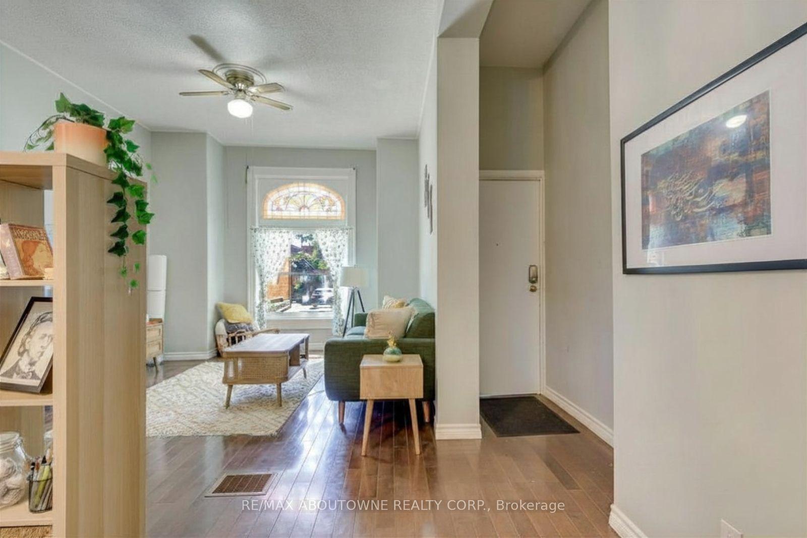 Photo 8 of 100 Grant Avenue, Hamilton, Stinson — HOMEH