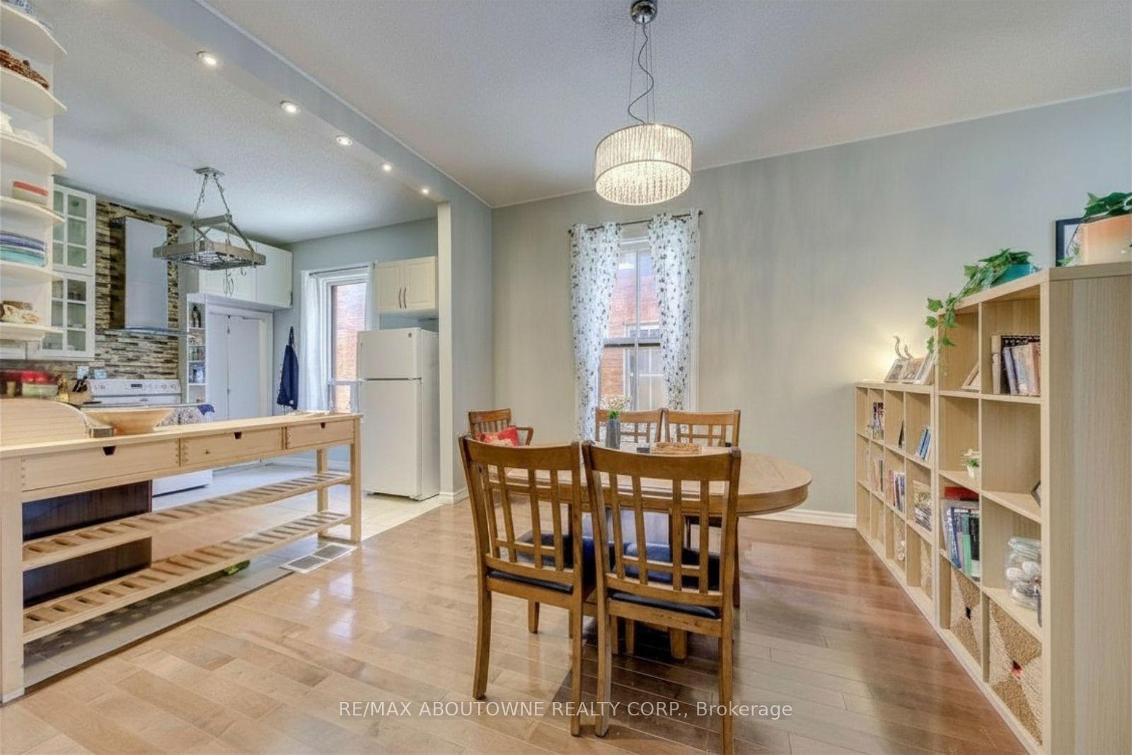 Photo 16 of 100 Grant Avenue, Hamilton, Stinson — HOMEH