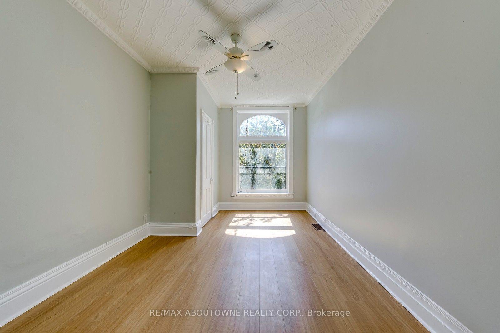 Photo 37 of 100 Grant Avenue, Hamilton, Stinson — HOMEH