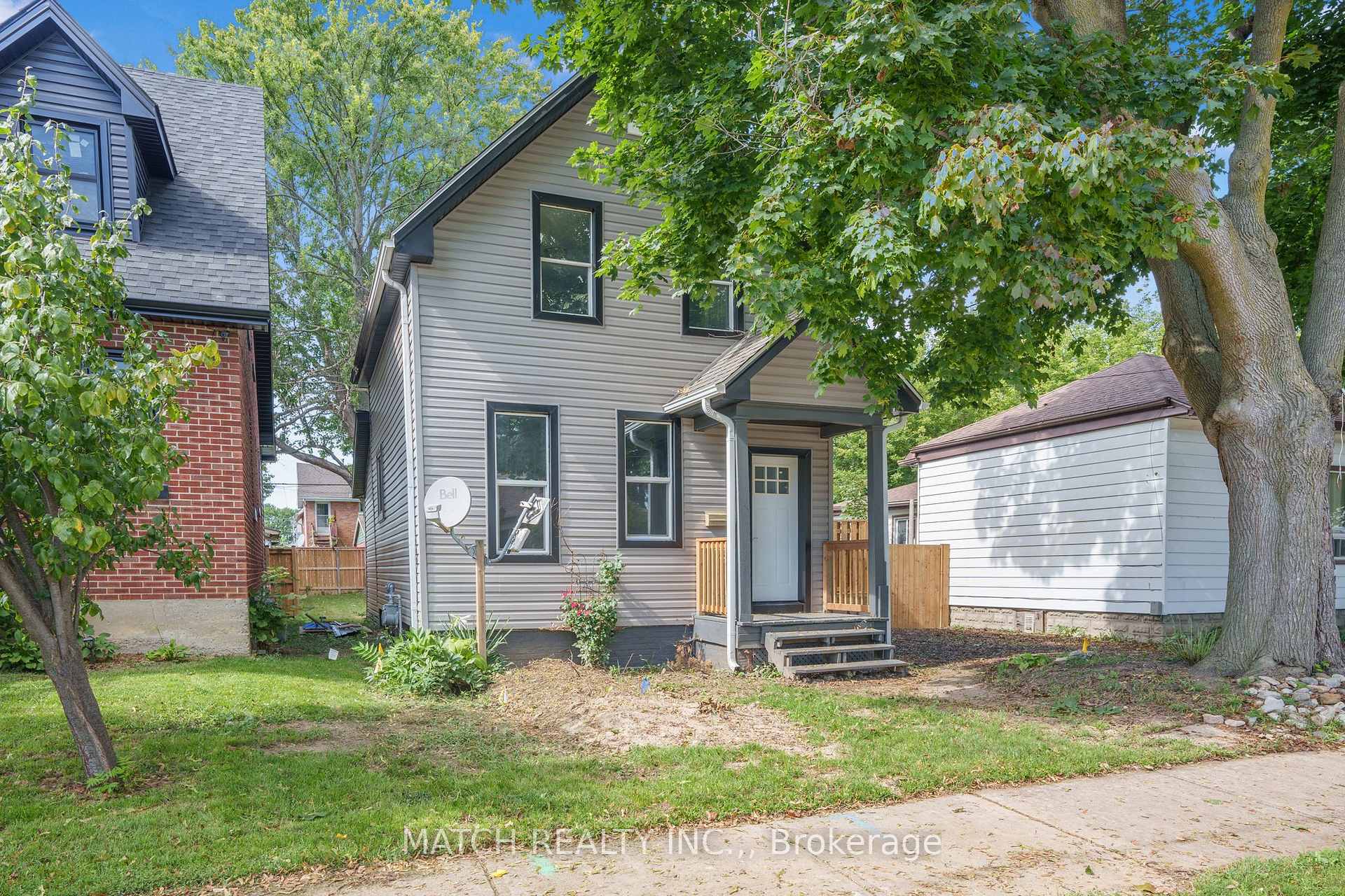 Photo 4 of 87 Gray Street, Chatham-Kent, Chatham — HOMEH
