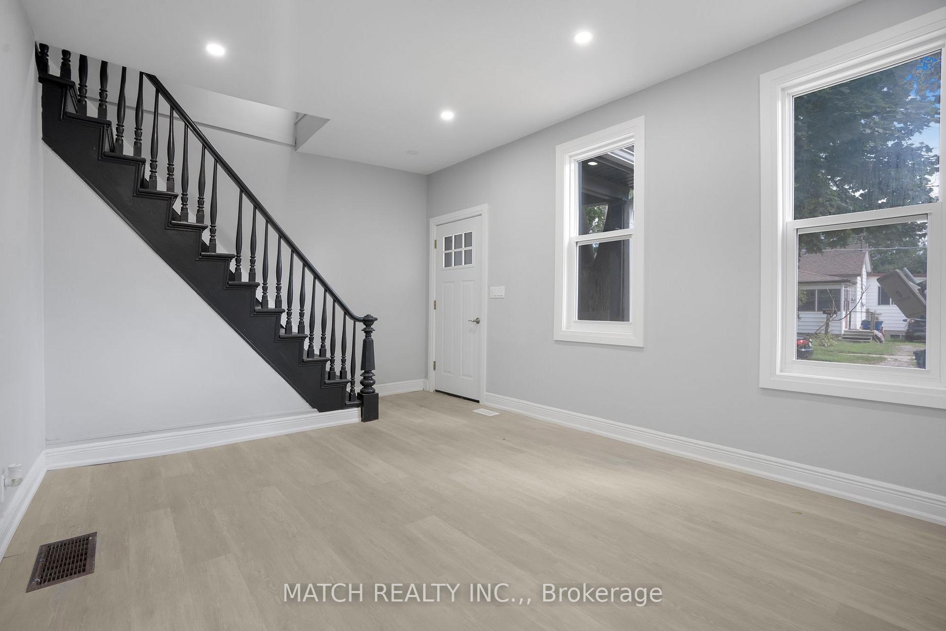 Photo 17 of 87 Gray Street, Chatham-Kent, Chatham — HOMEH