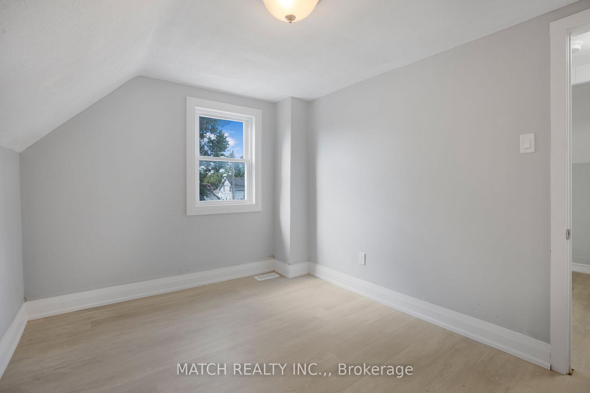 Photo 23 of 87 Gray Street, Chatham-Kent, Chatham — HOMEH