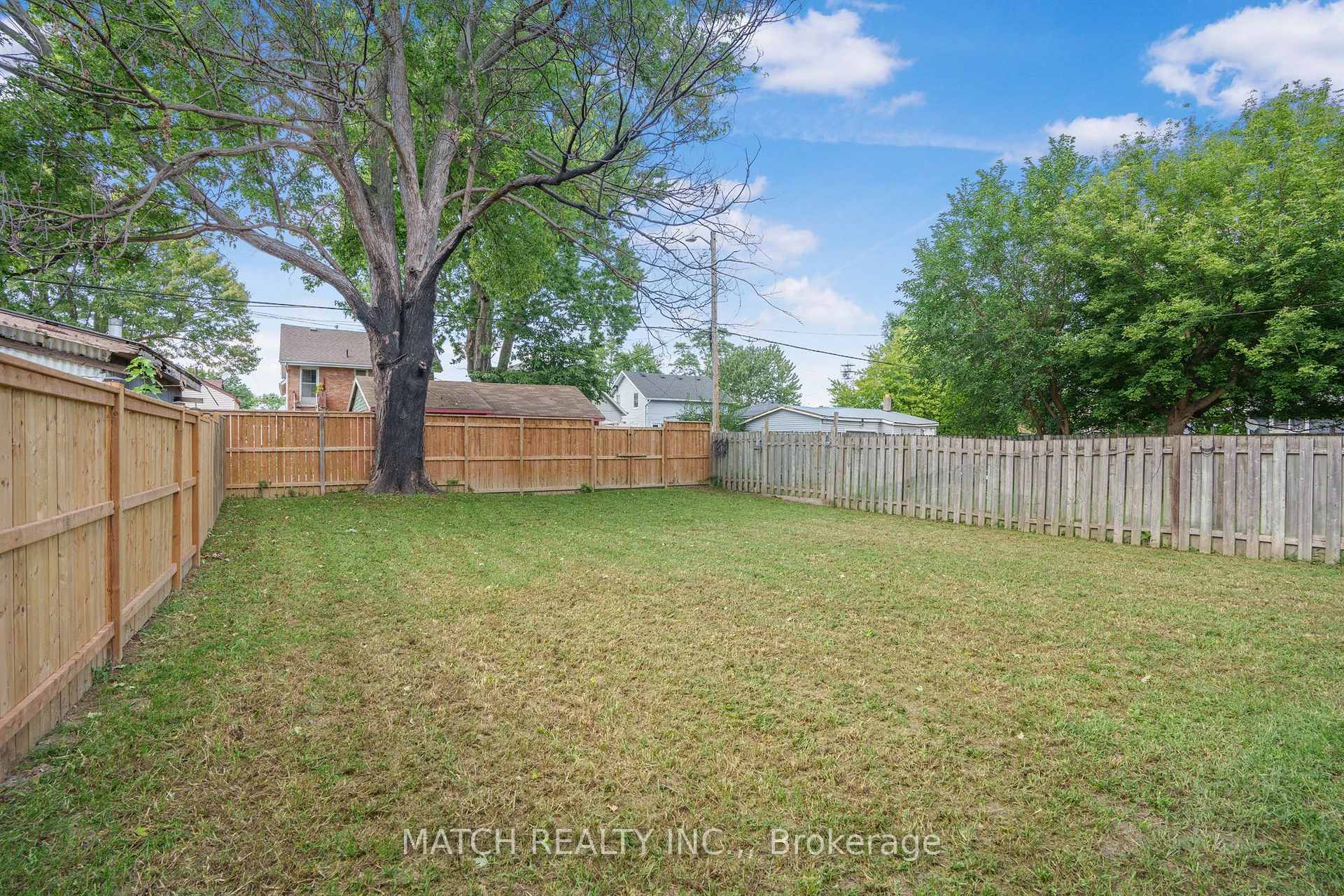 Photo 28 of 87 Gray Street, Chatham-Kent, Chatham — HOMEH