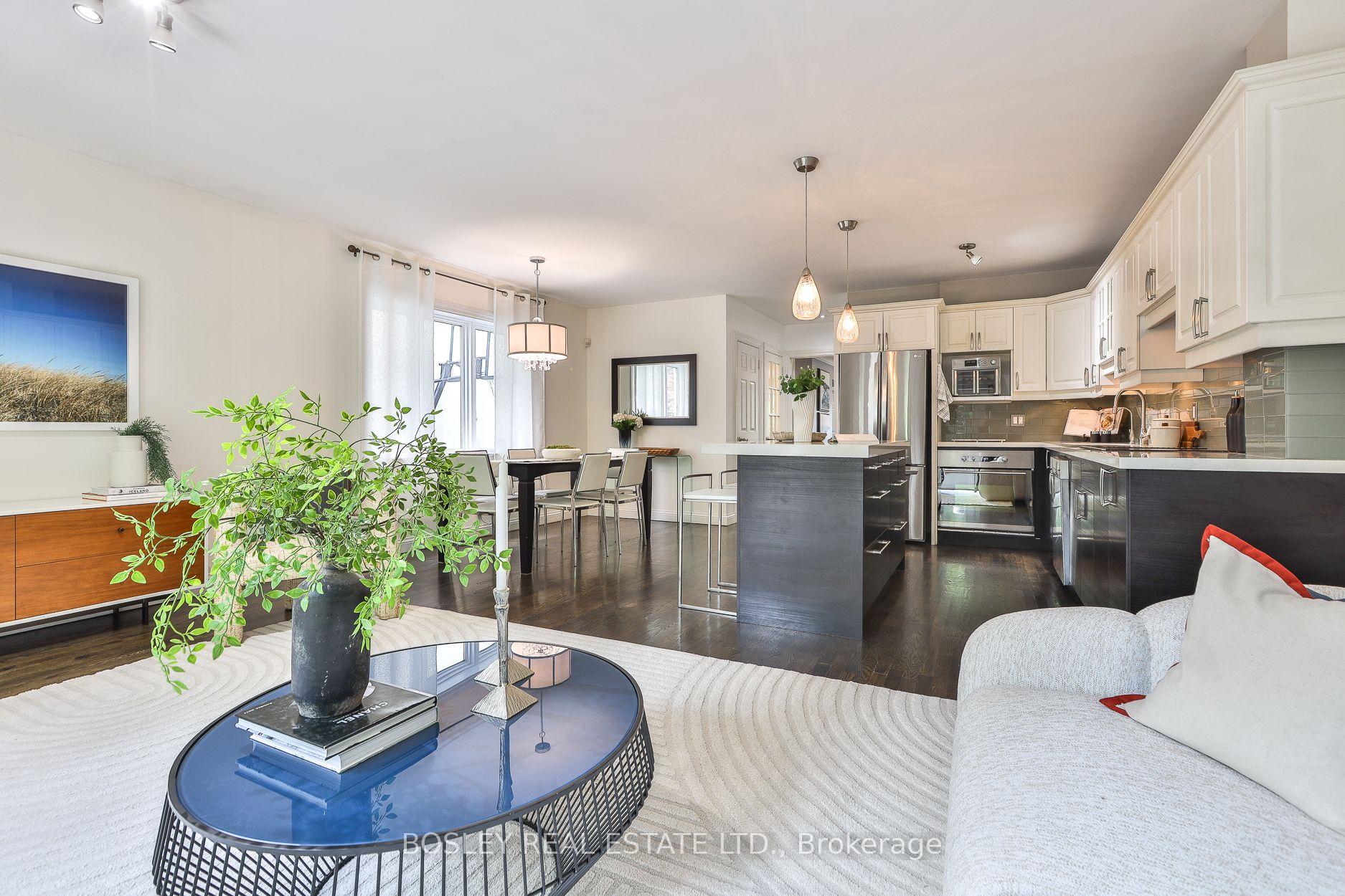Photo 14 of 27 Cameron Crescent, Toronto, Leaside — HOMEH