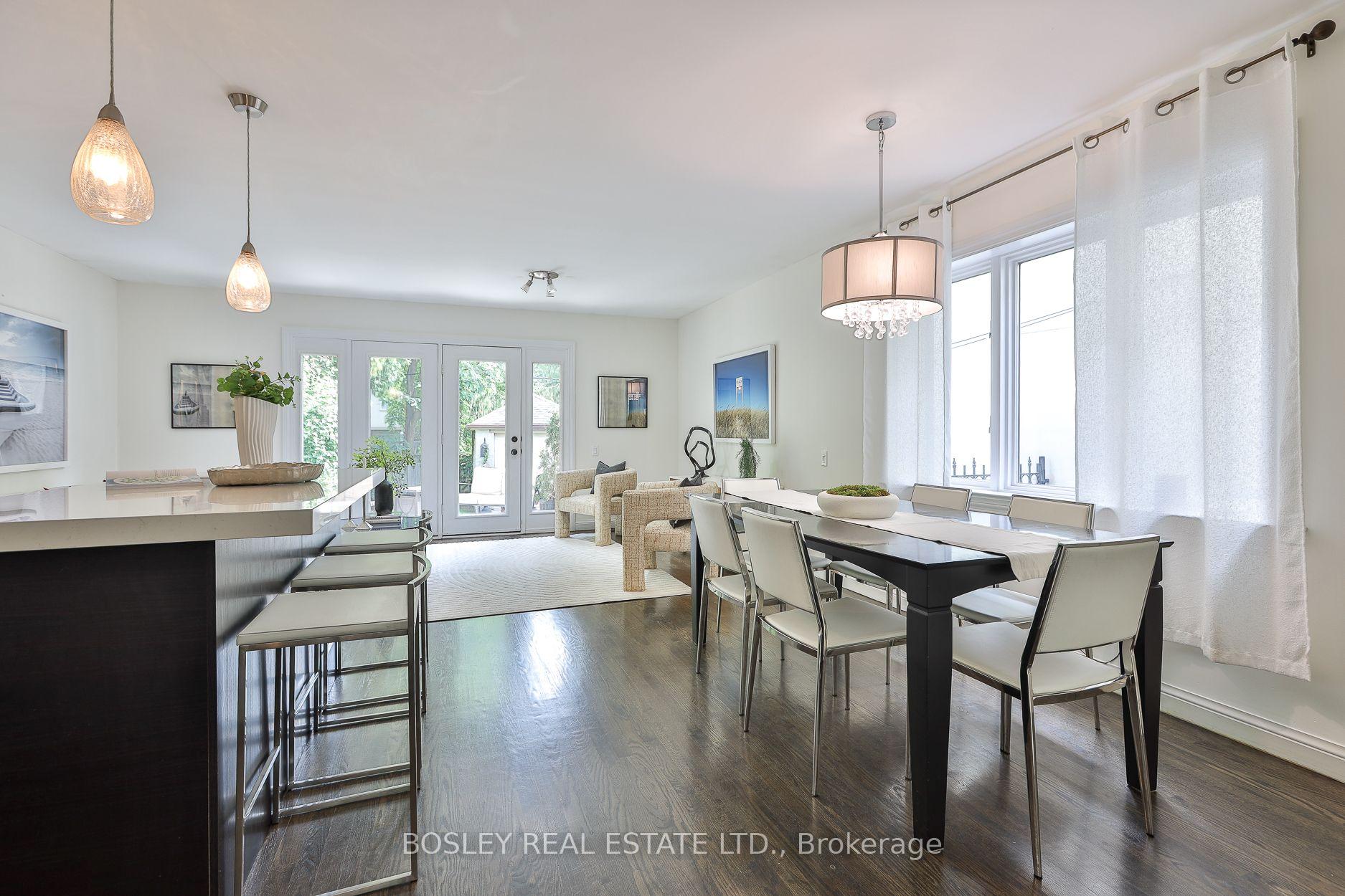 Photo 18 of 27 Cameron Crescent, Toronto, Leaside — HOMEH
