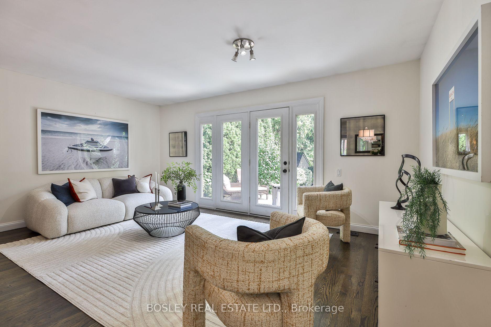Photo 19 of 27 Cameron Crescent, Toronto, Leaside — HOMEH