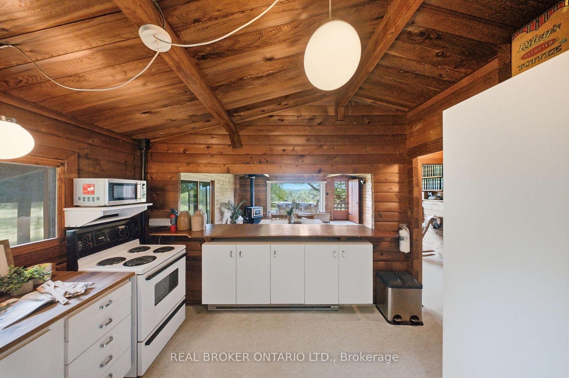 Photo 40 of 10329 Regional Rd No 1, Uxbridge, Rural Uxbridge — HOMEH
