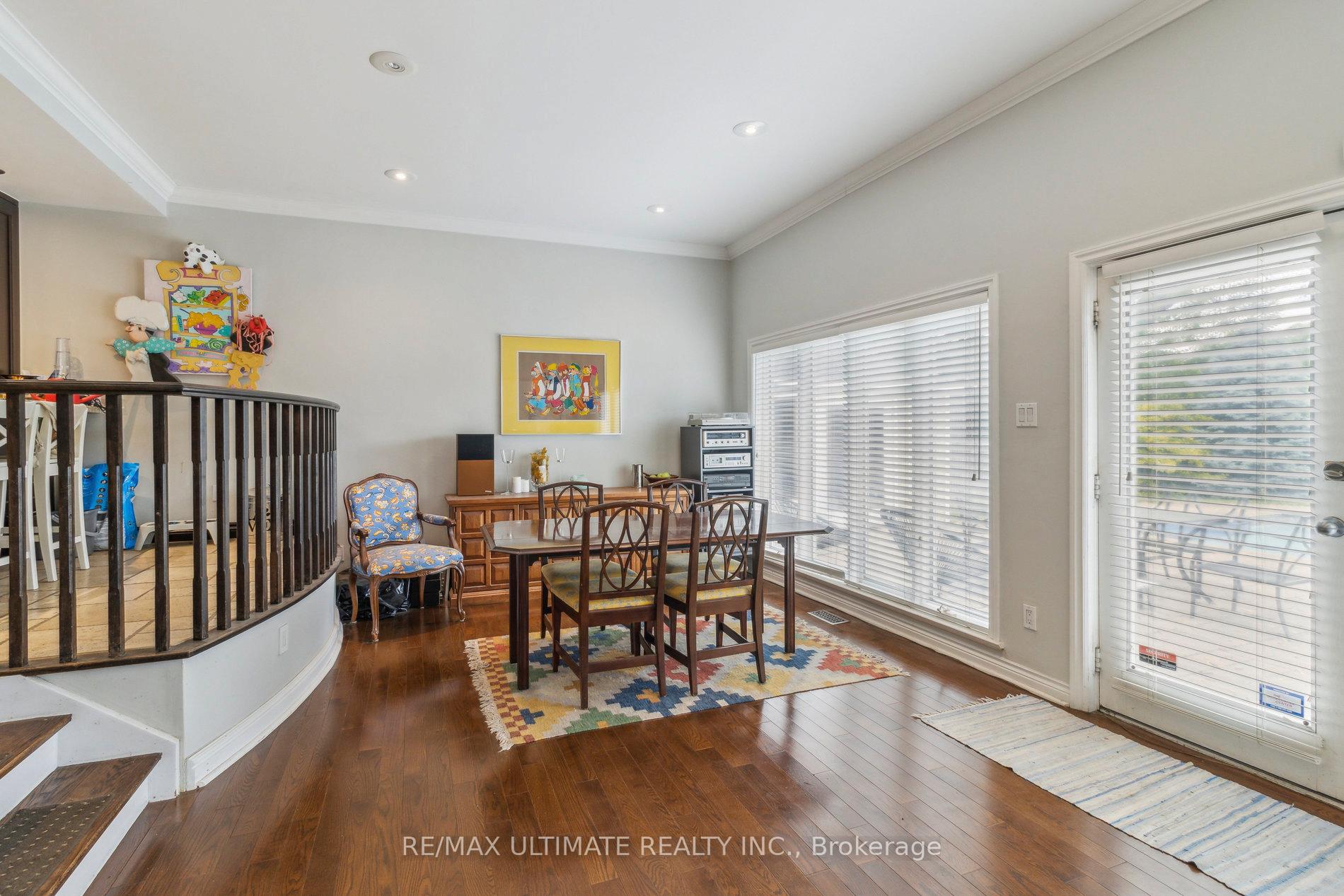 Photo 9 of 181 Bayview Heights Drive, Toronto, Leaside — HOMEH