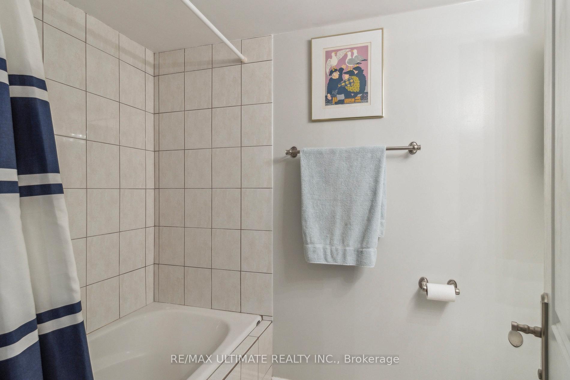 Photo 40 of 181 Bayview Heights Drive, Toronto, Leaside — HOMEH
