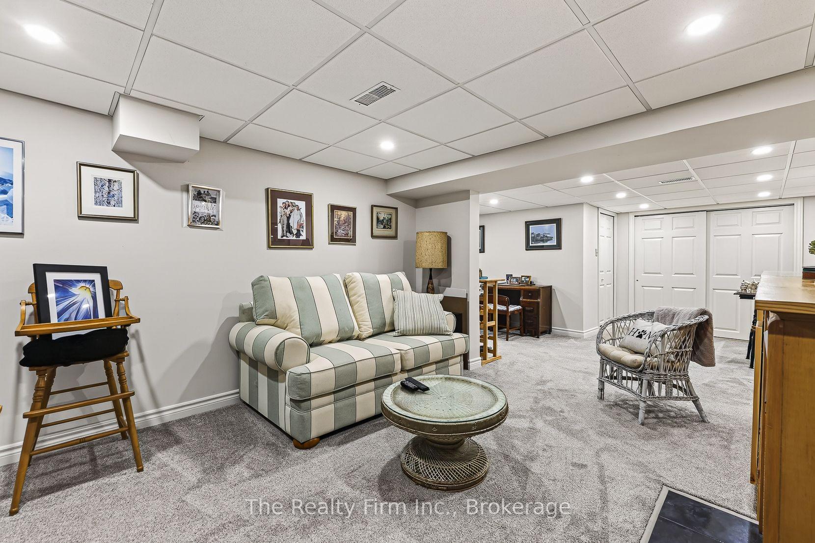 Photo 33 of 216 Bower Hill Road, Woodstock, Woodstock - South — HOMEH