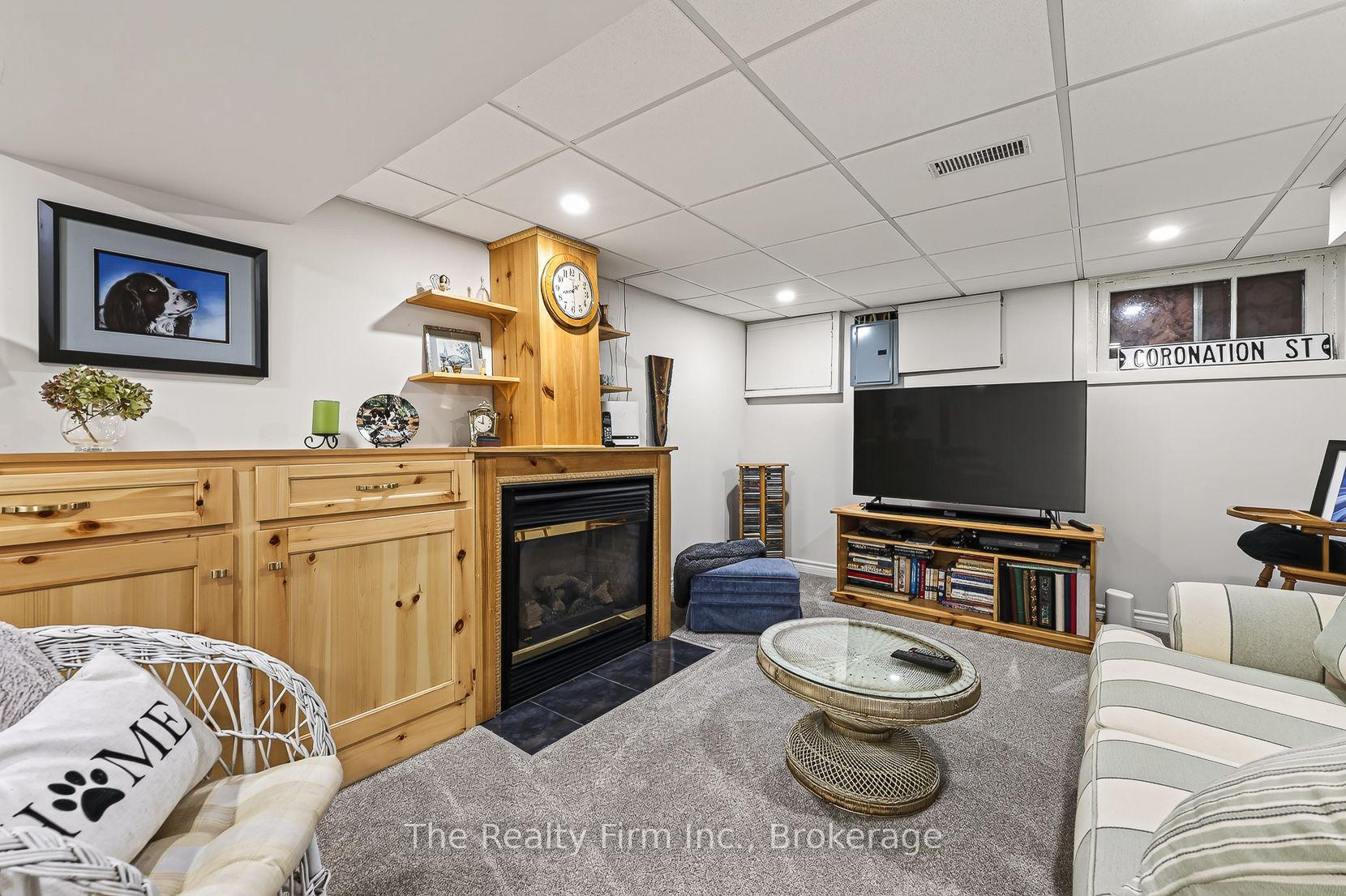 Photo 34 of 216 Bower Hill Road, Woodstock, Woodstock - South — HOMEH