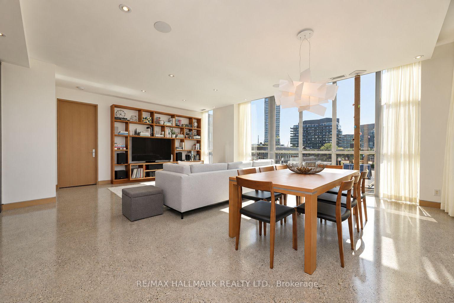 Photo 6 of Unit 402, 510 King Street E, Toronto, Moss Park — HOMEH