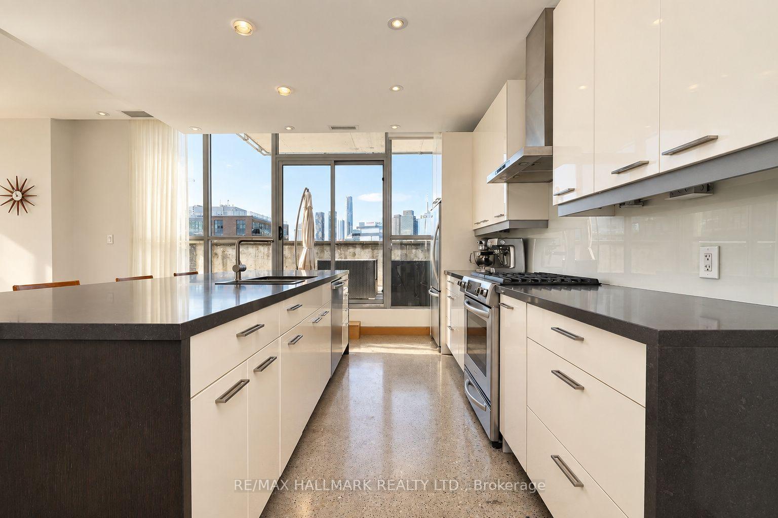 Photo 13 of Unit 402, 510 King Street E, Toronto, Moss Park — HOMEH