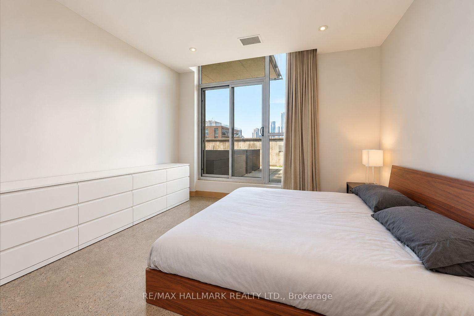 Photo 18 of Unit 402, 510 King Street E, Toronto, Moss Park — HOMEH