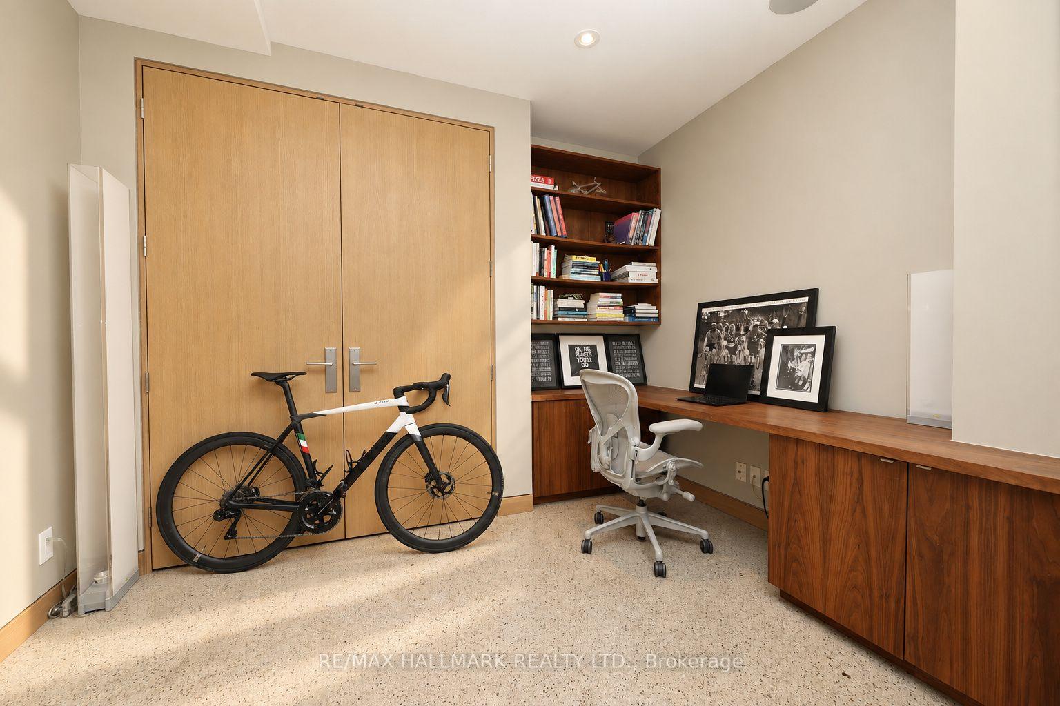 Photo 26 of Unit 402, 510 King Street E, Toronto, Moss Park — HOMEH
