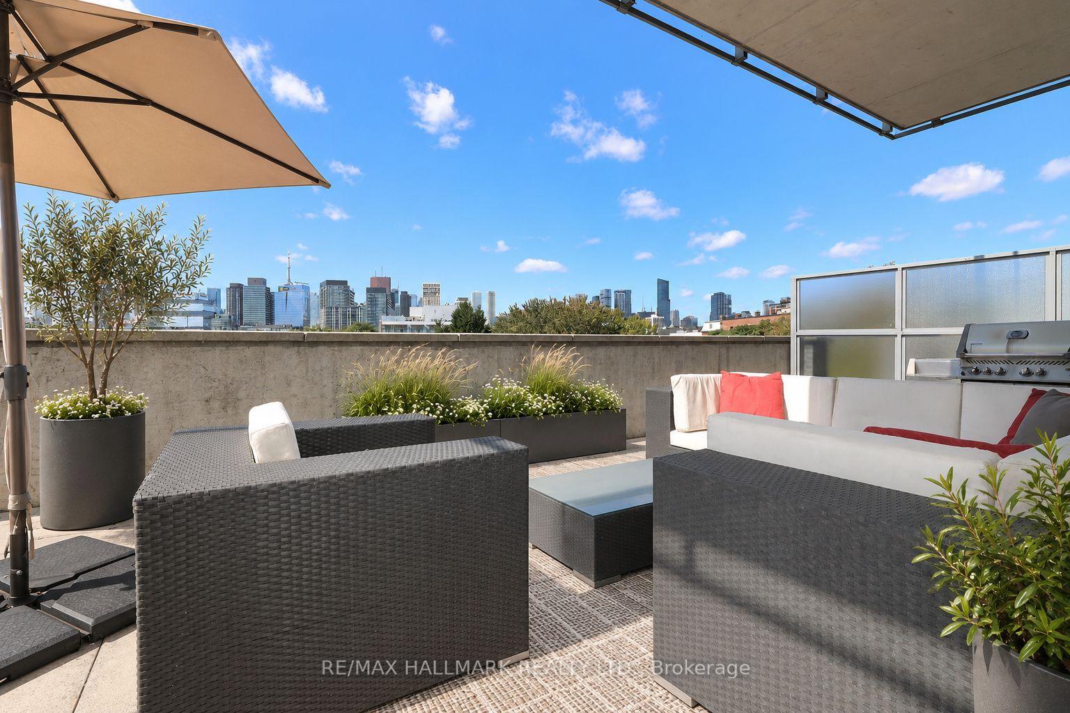 Photo 30 of Unit 402, 510 King Street E, Toronto, Moss Park — HOMEH
