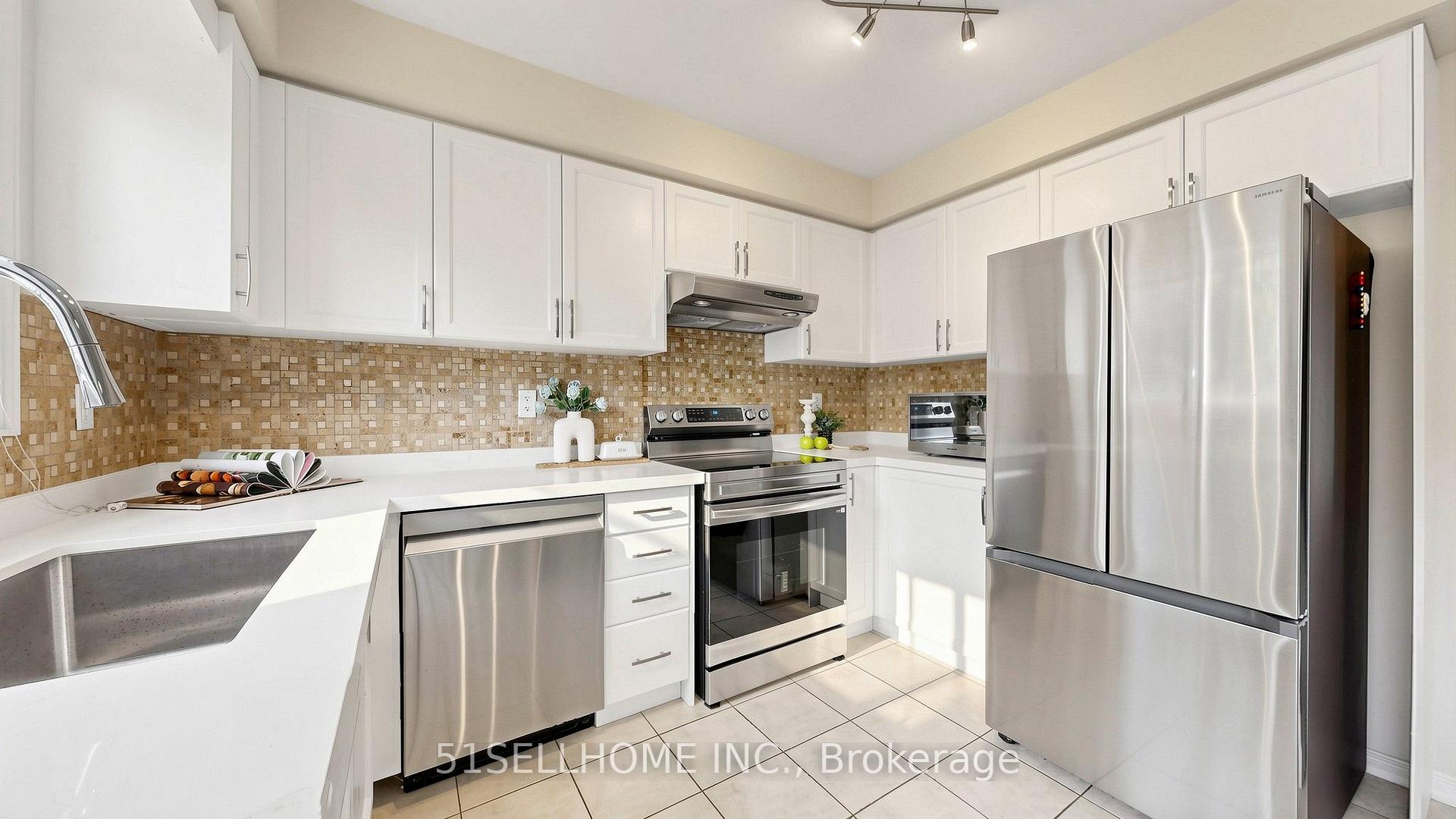 Photo 9 of 3755 Nightstar Drive, Mississauga, Churchill Meadows — HOMEH