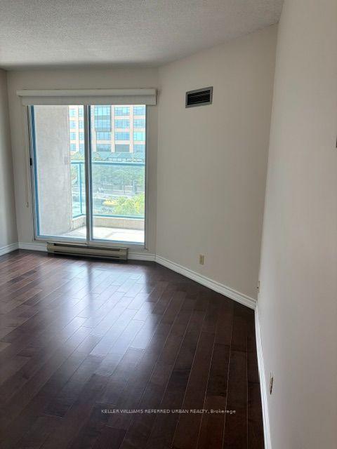 Photo 4 of Unit 409, 77 Harbour Square, Toronto, Waterfront Communities — HOMEH