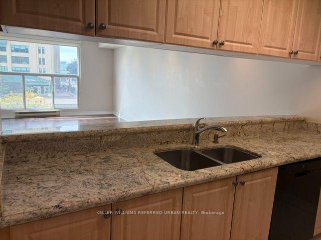 Photo 8 of Unit 409, 77 Harbour Square, Toronto, Waterfront Communities — HOMEH