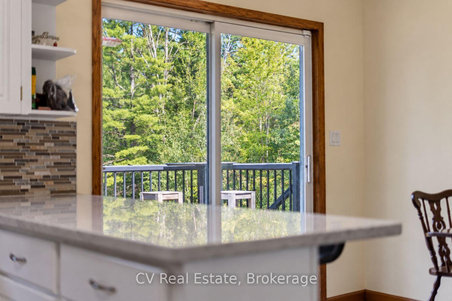 Photo 12 of 1045 Narrows Road, Gravenhurst, Muskoka (S) — HOMEH