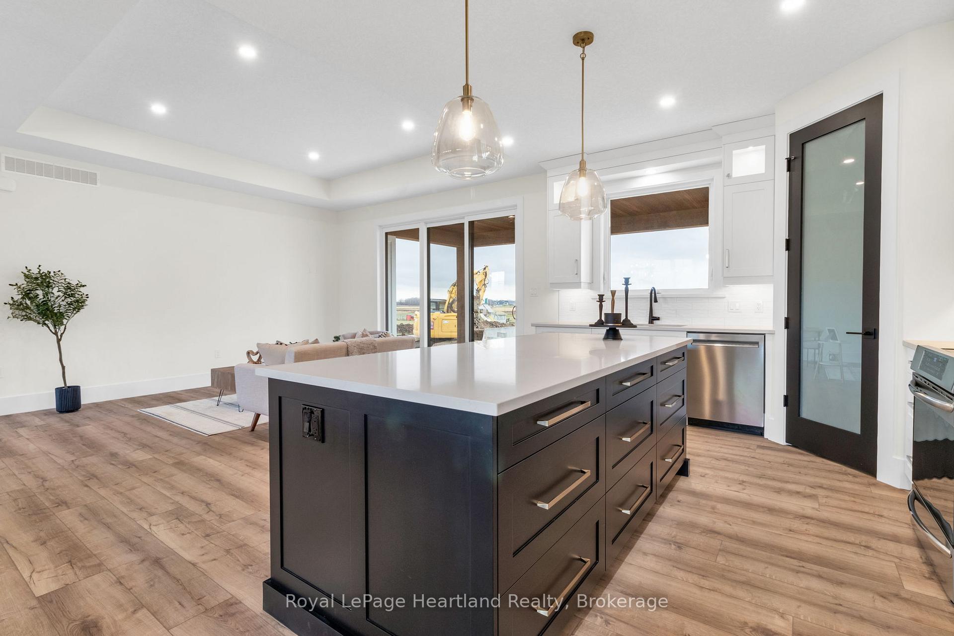 Photo 9 of 84347 Kent Line, Huron East, Grey — HOMEH