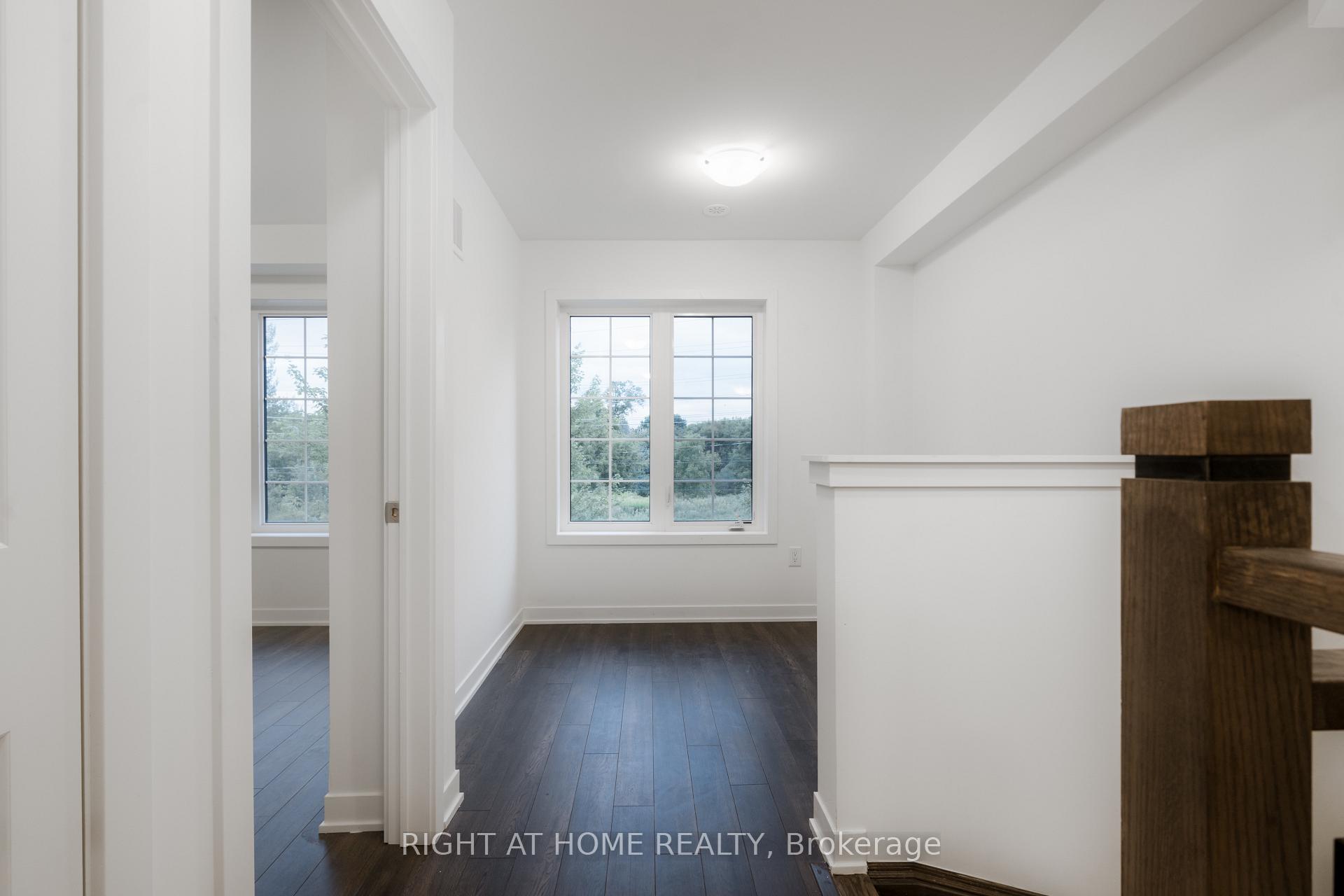 Photo 17 of 13 Selfridge Way, Whitby, Downtown Whitby — HOMEH