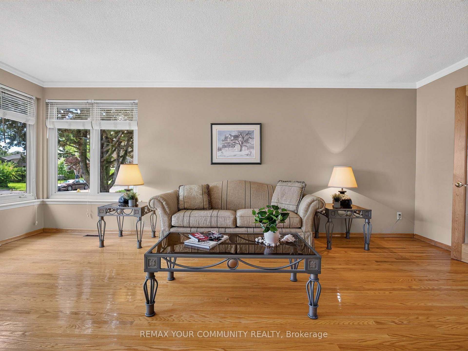 Photo 7 of 64 Kentish Crescent, Scarborough, Agincourt South-Malvern West — HOMEH